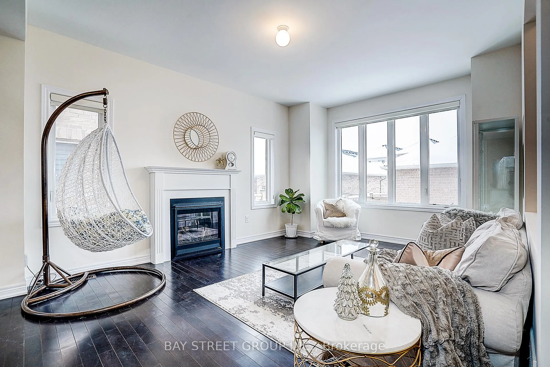 Photo 23 of 86 Autumn Glow Drive, Markham, Cornell — HOMEH