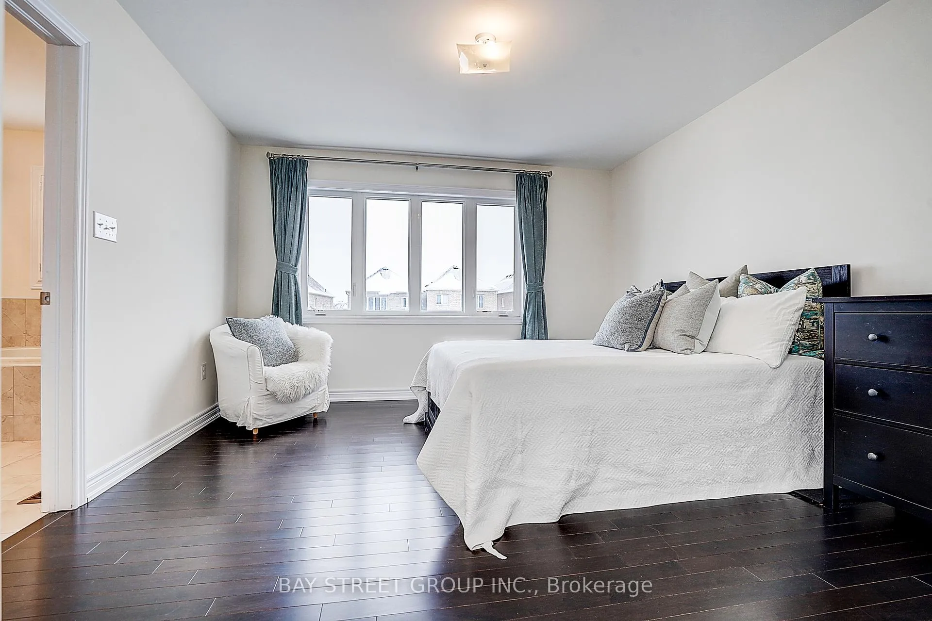 Photo 31 of 86 Autumn Glow Drive, Markham, Cornell — HOMEH