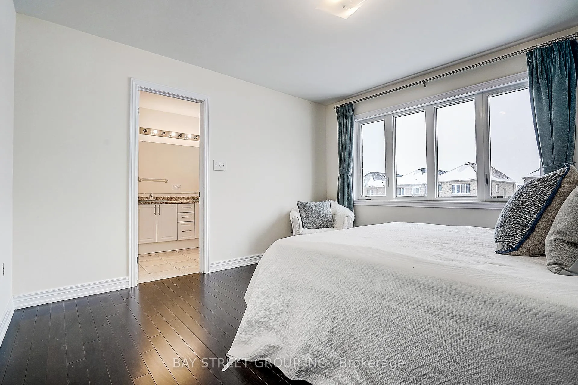 Photo 33 of 86 Autumn Glow Drive, Markham, Cornell — HOMEH