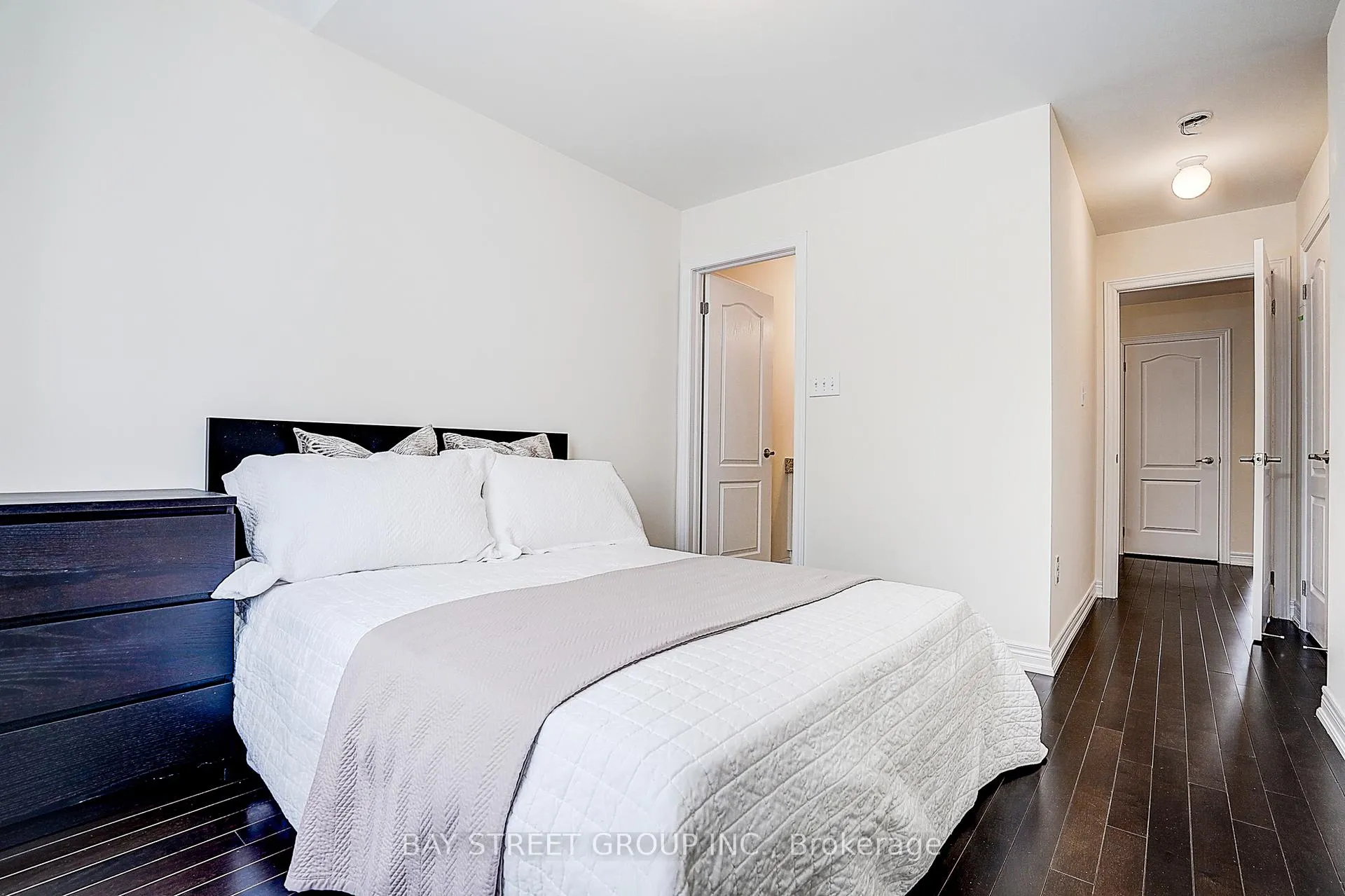 Photo 42 of 86 Autumn Glow Drive, Markham, Cornell — HOMEH