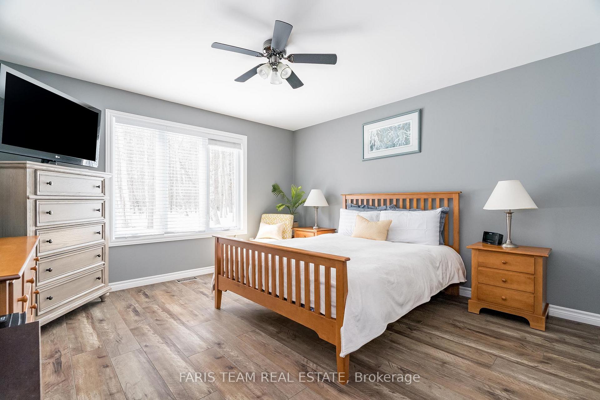 Photo 8 of 145 Pineridge Gate, Gravenhurst, Muskoka (S) — HOMEH