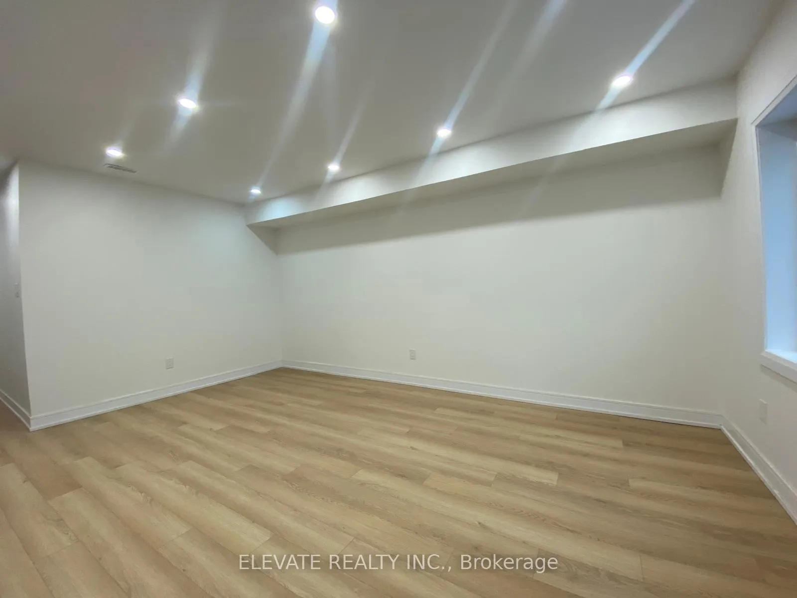 Photo 3 of Unit 1, 462 Northcliffe Boulevard, Toronto, Oakwood Village — HOMEH