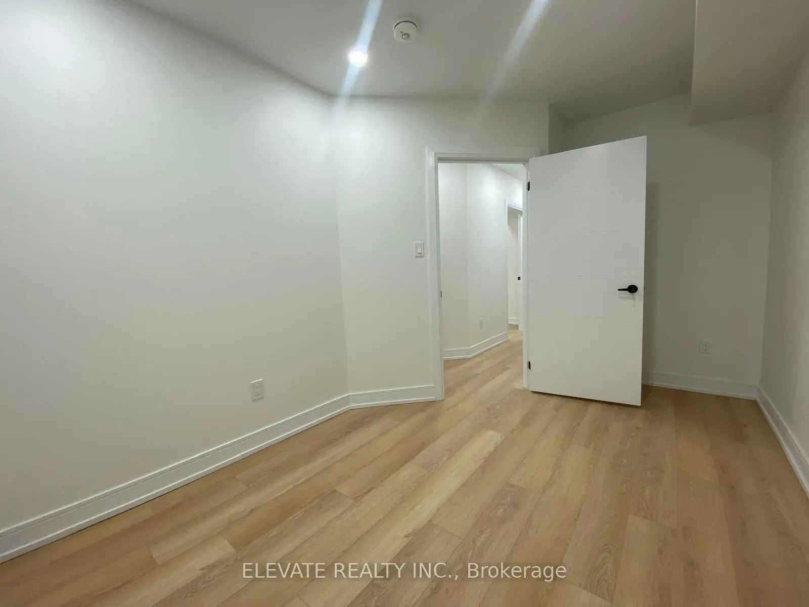 Photo 7 of Unit 1, 462 Northcliffe Boulevard, Toronto, Oakwood Village — HOMEH