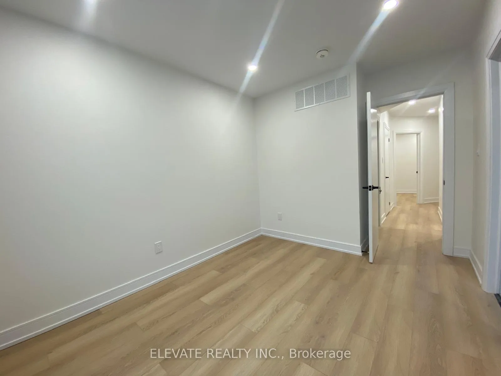 Photo 11 of Unit 1, 462 Northcliffe Boulevard, Toronto, Oakwood Village — HOMEH