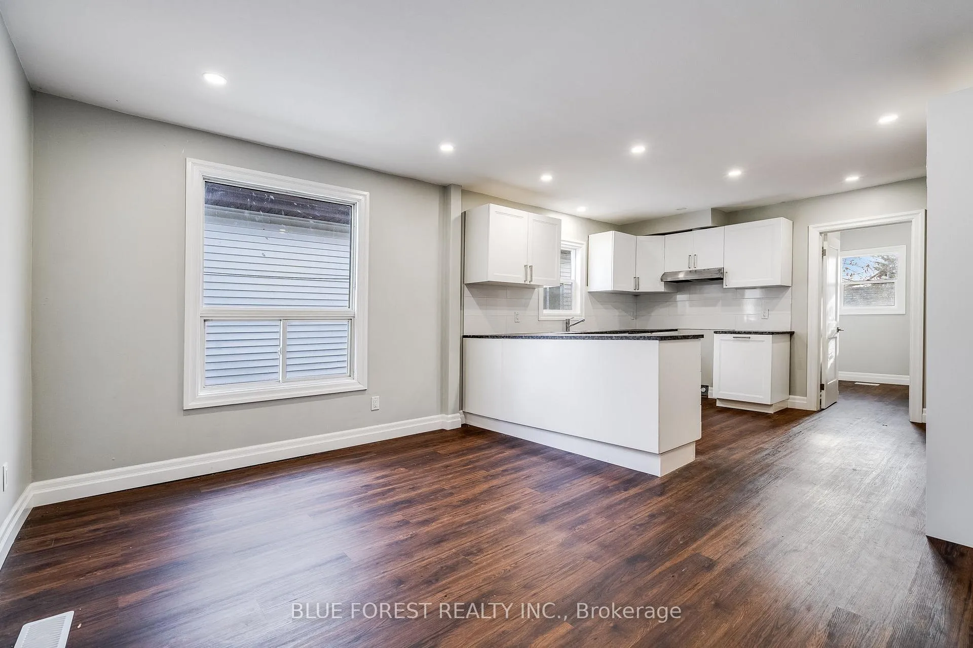 Photo 9 of 128 Gray Street, Chatham-Kent, Chatham — HOMEH