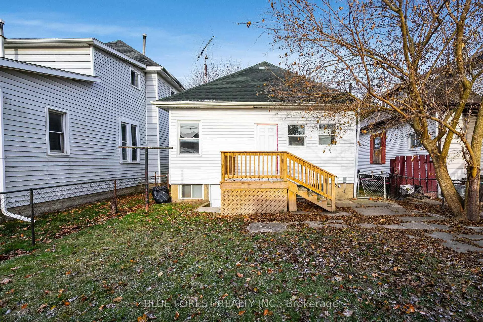 Photo 29 of 128 Gray Street, Chatham-Kent, Chatham — HOMEH