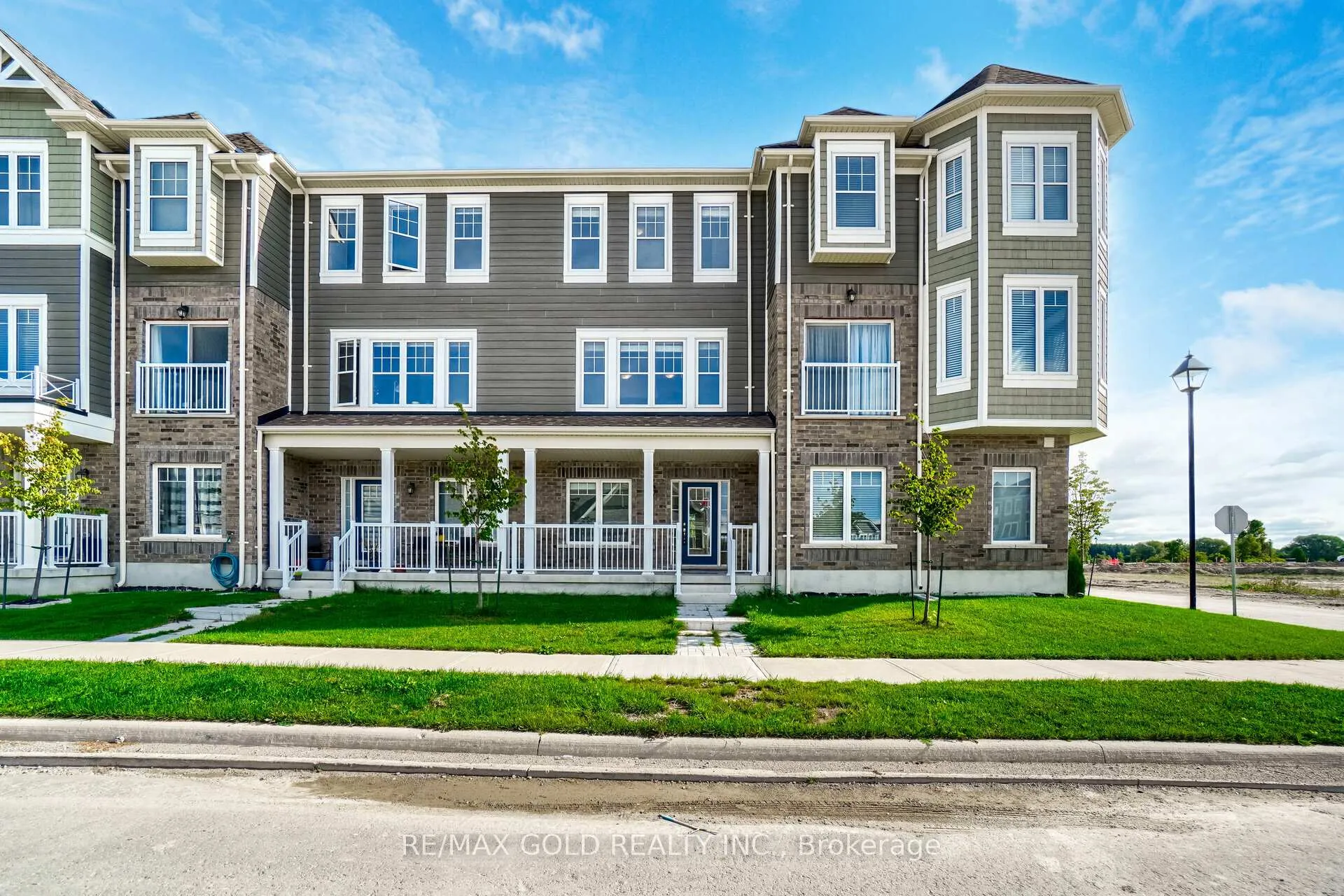 Photo 1 of 152 Village Gate Drive, Wasaga Beach — HOMEH