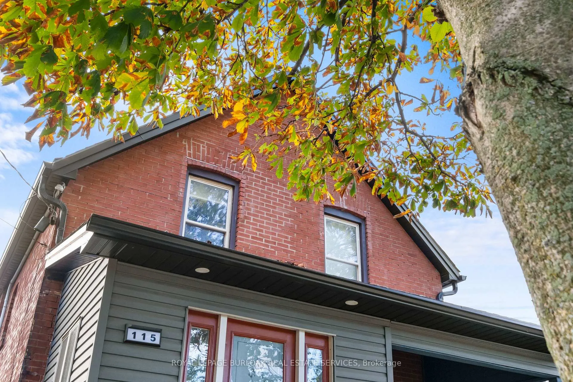 Photo 2 of 115 Prince George Avenue, Hamilton, Centremount — HOMEH