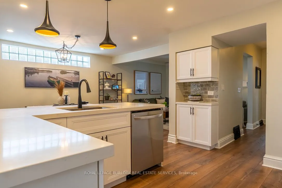 Photo 18 of 115 Prince George Avenue, Hamilton, Centremount — HOMEH