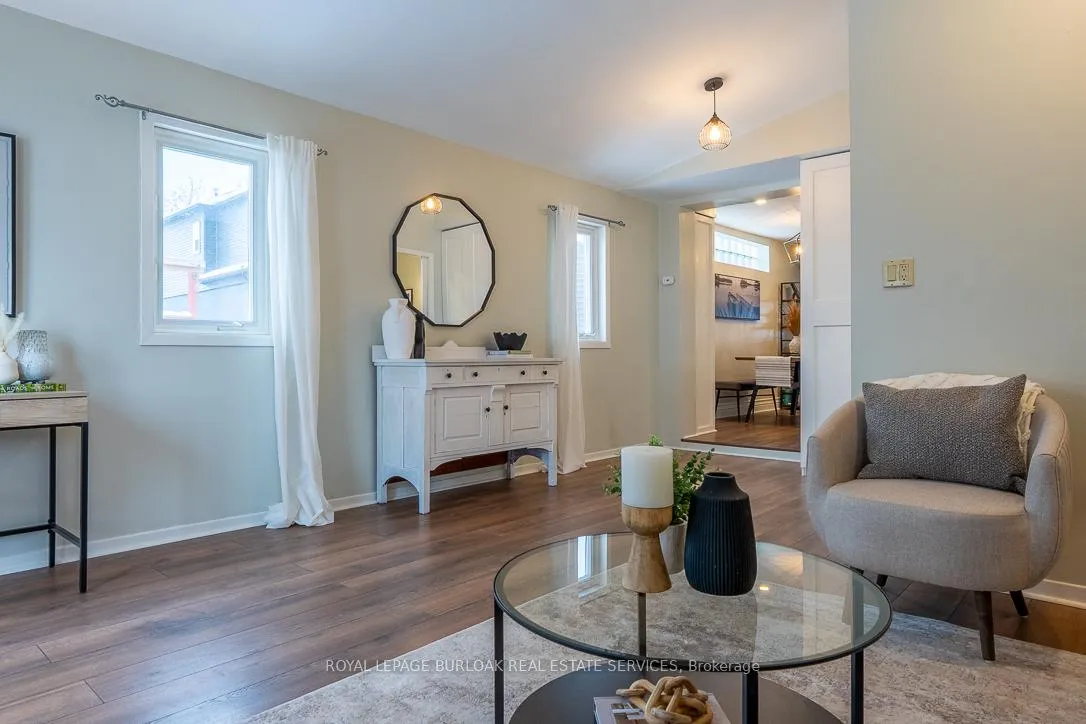 Photo 25 of 115 Prince George Avenue, Hamilton, Centremount — HOMEH
