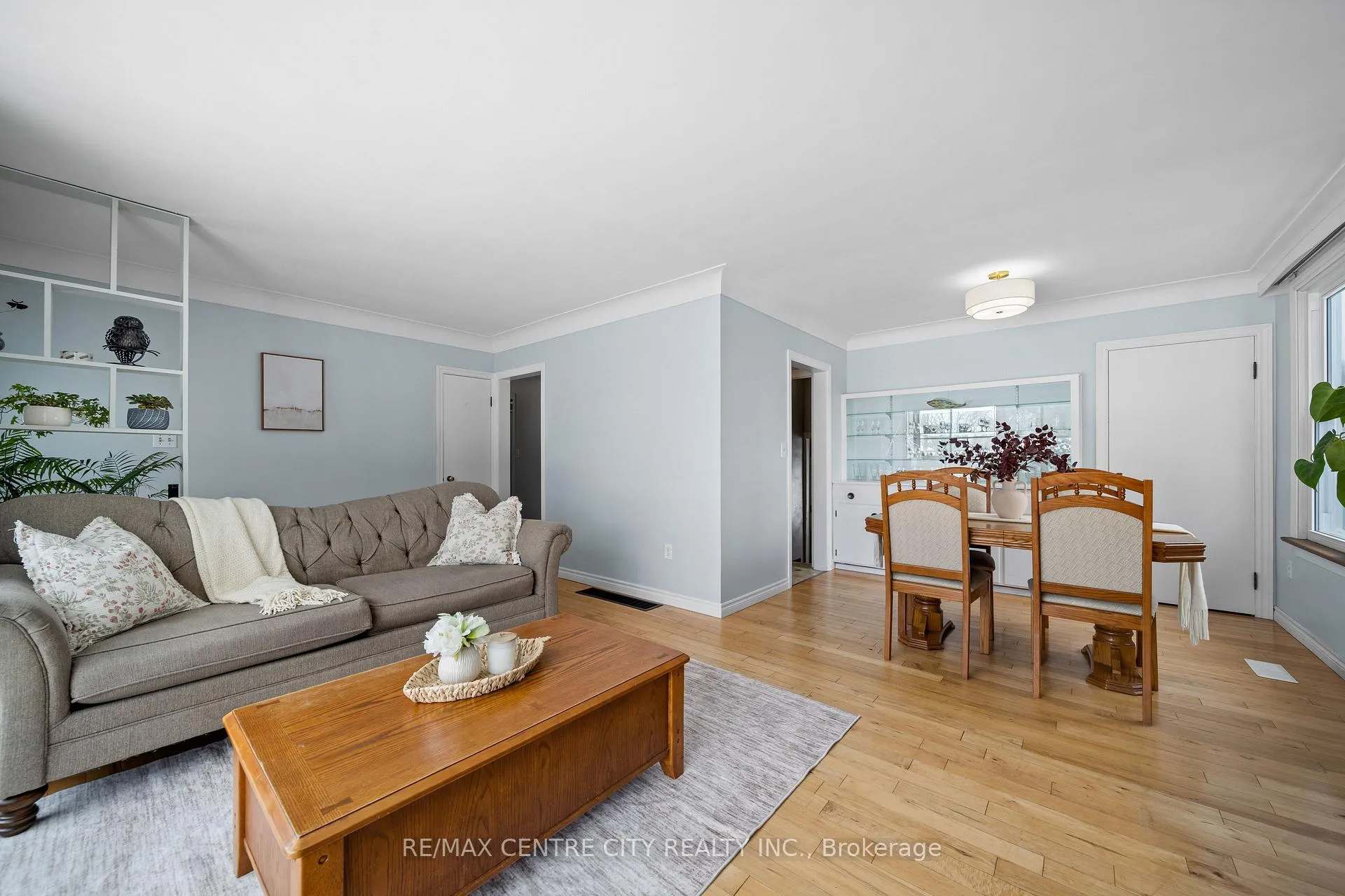 Photo 6 of 193 Centennial Avenue, Central Elgin, Rural Central Elgin — HOMEH
