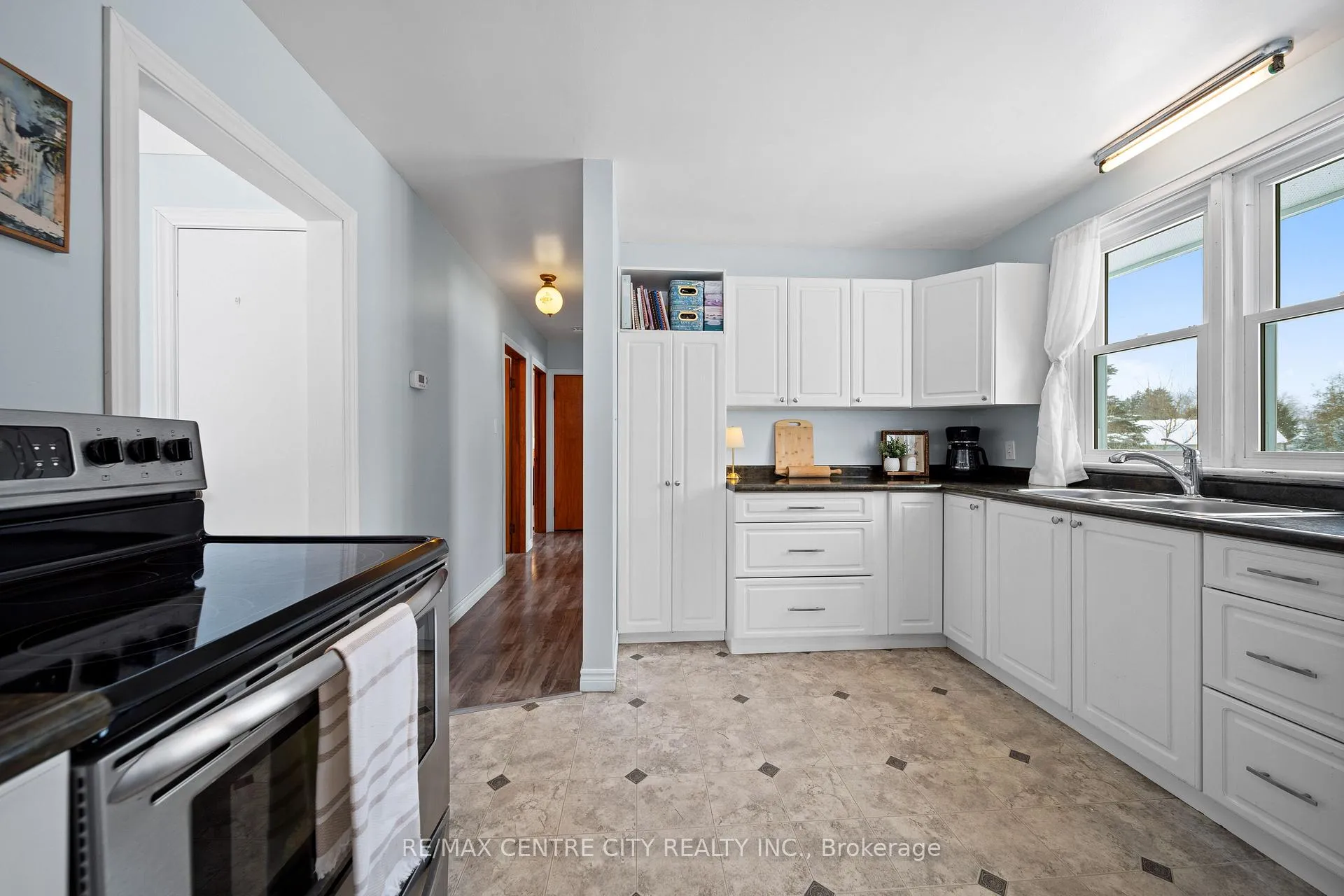 Photo 13 of 193 Centennial Avenue, Central Elgin, Rural Central Elgin — HOMEH