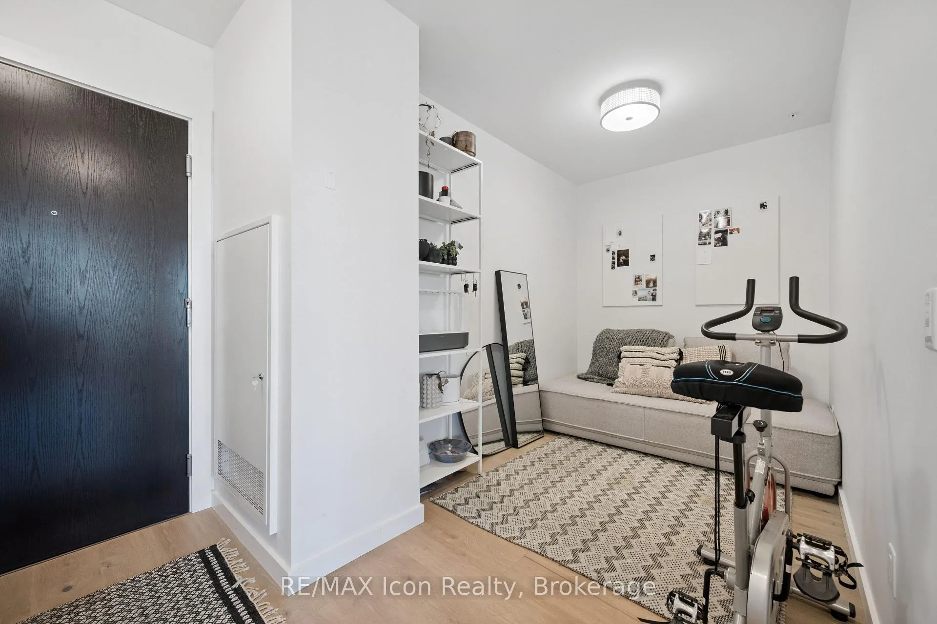 Photo 7 of Unit 1105, 181 King Street S, Waterloo — HOMEH