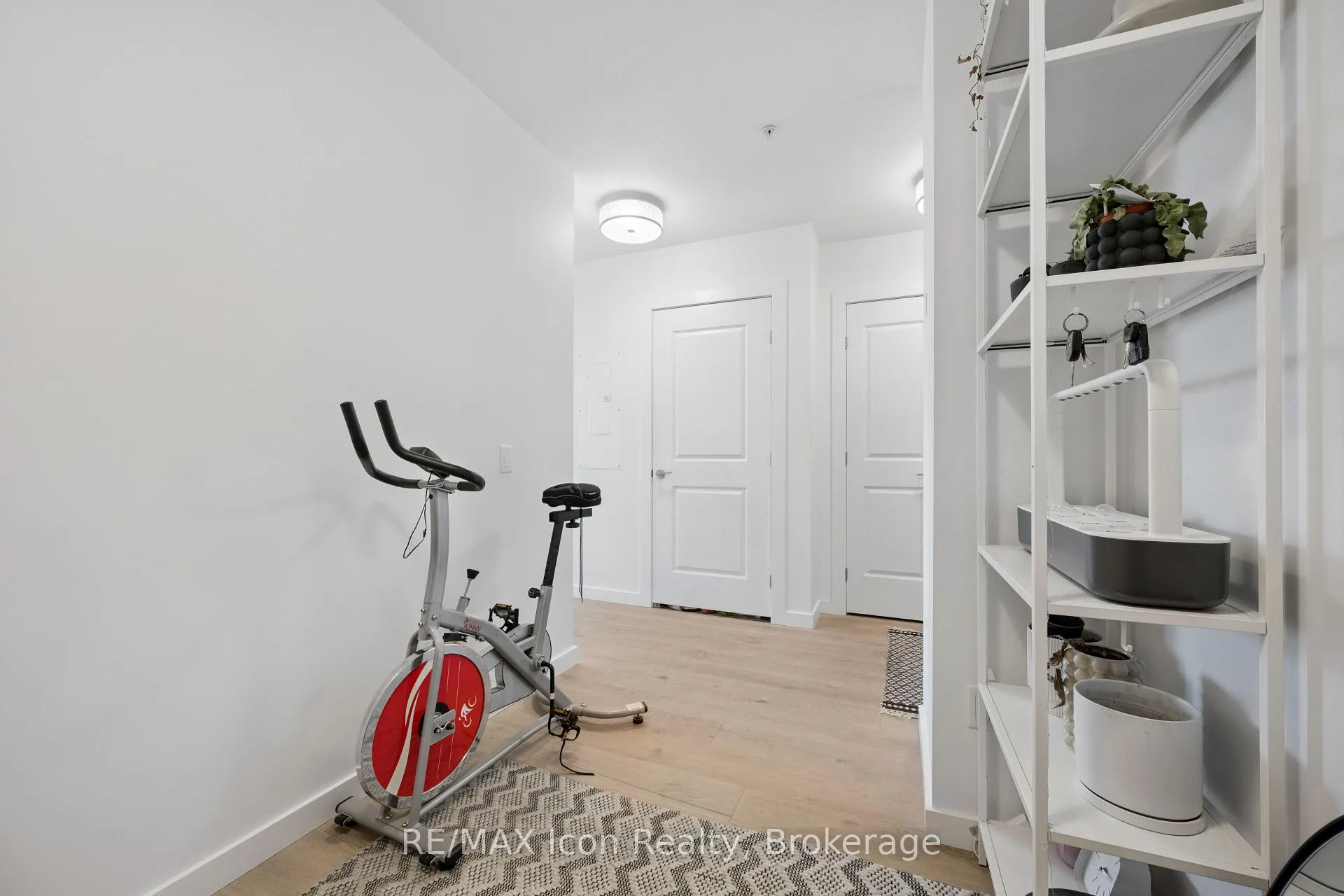 Photo 8 of Unit 1105, 181 King Street S, Waterloo — HOMEH