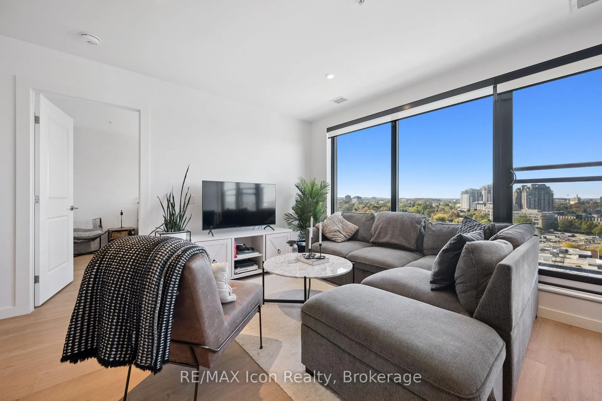 Photo 18 of Unit 1105, 181 King Street S, Waterloo — HOMEH