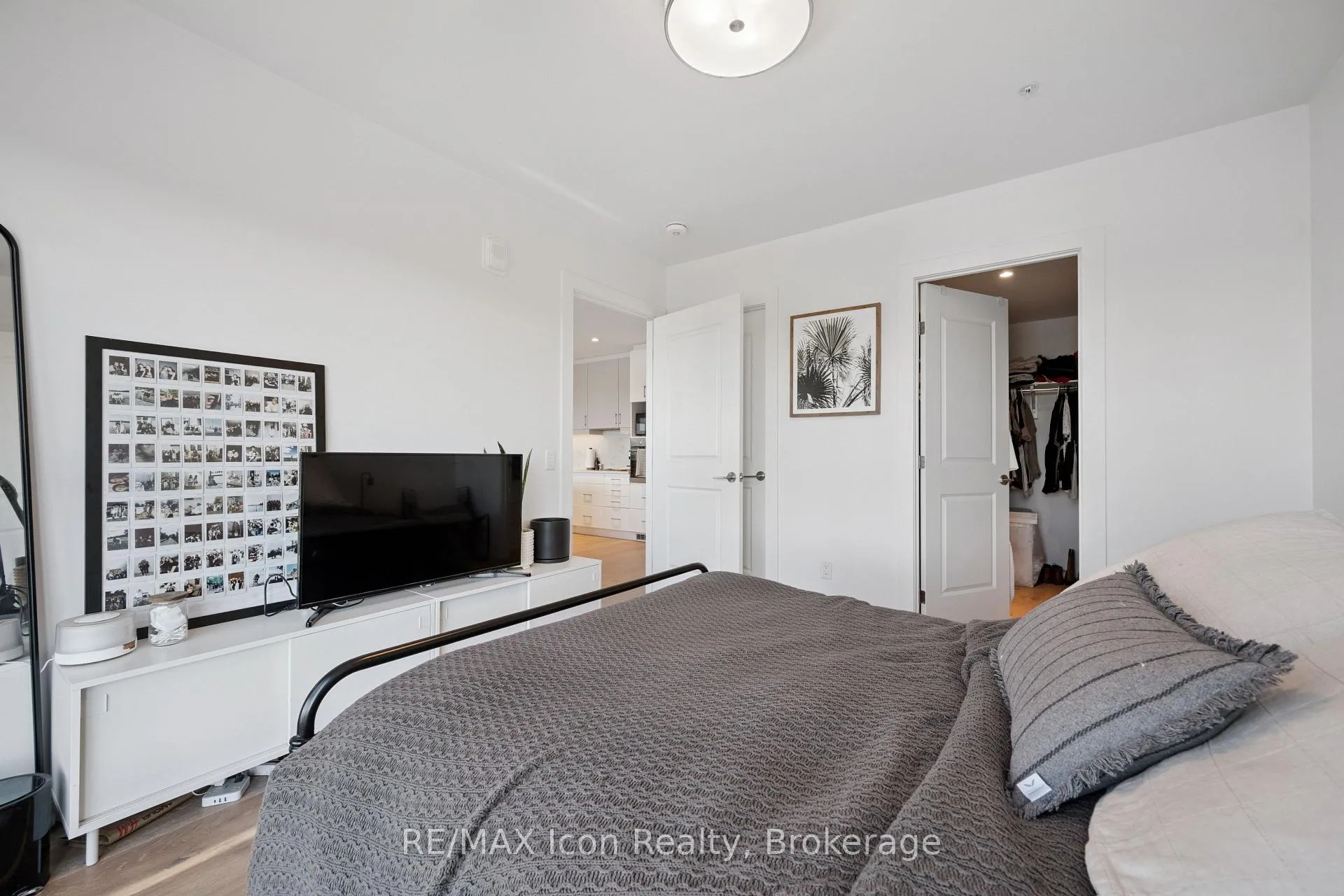 Photo 24 of Unit 1105, 181 King Street S, Waterloo — HOMEH