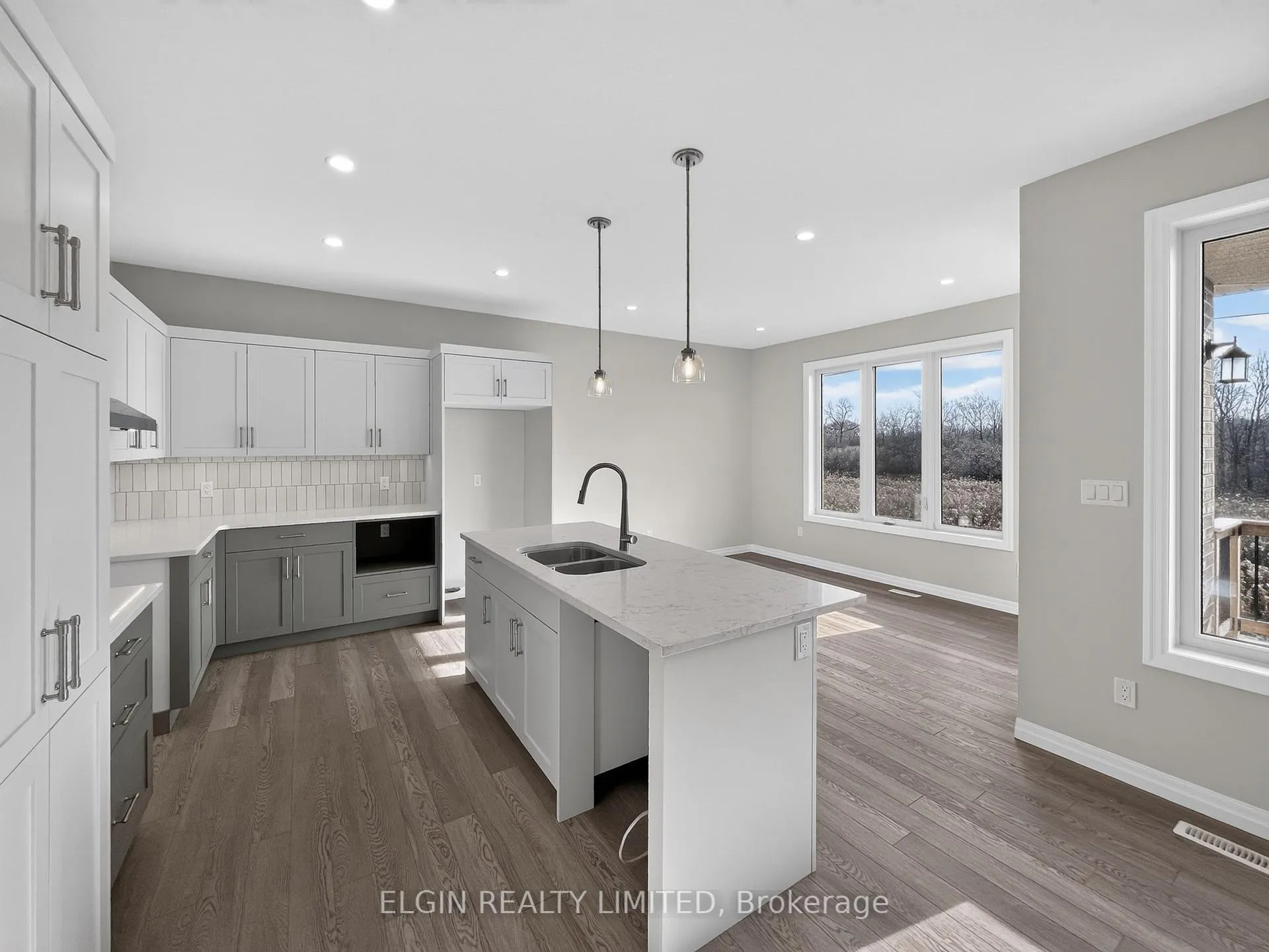 Photo 3 of 9 Horizon Court, Central Elgin, Rural Central Elgin — HOMEH