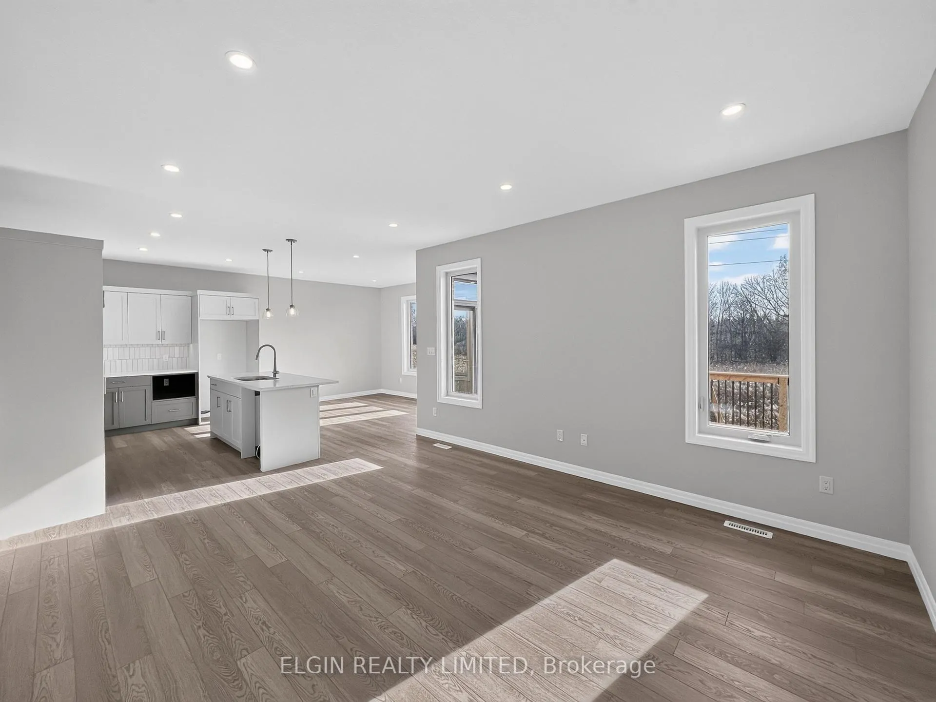 Photo 4 of 9 Horizon Court, Central Elgin, Rural Central Elgin — HOMEH