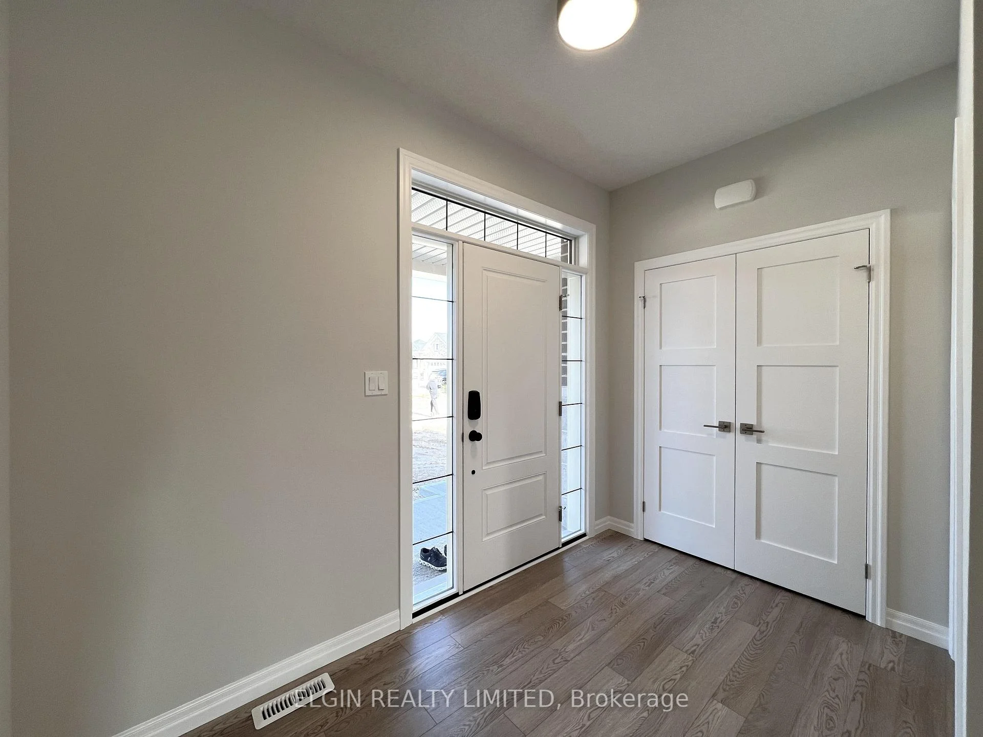 Photo 6 of 10 Horizon Court, Central Elgin, Rural Central Elgin — HOMEH