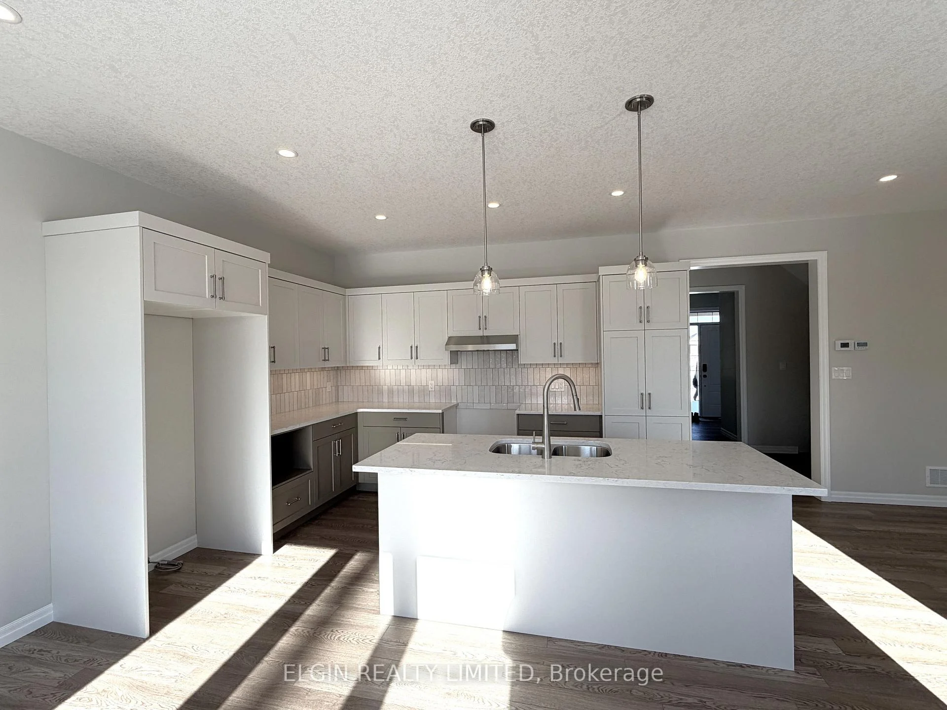 Photo 9 of 10 Horizon Court, Central Elgin, Rural Central Elgin — HOMEH