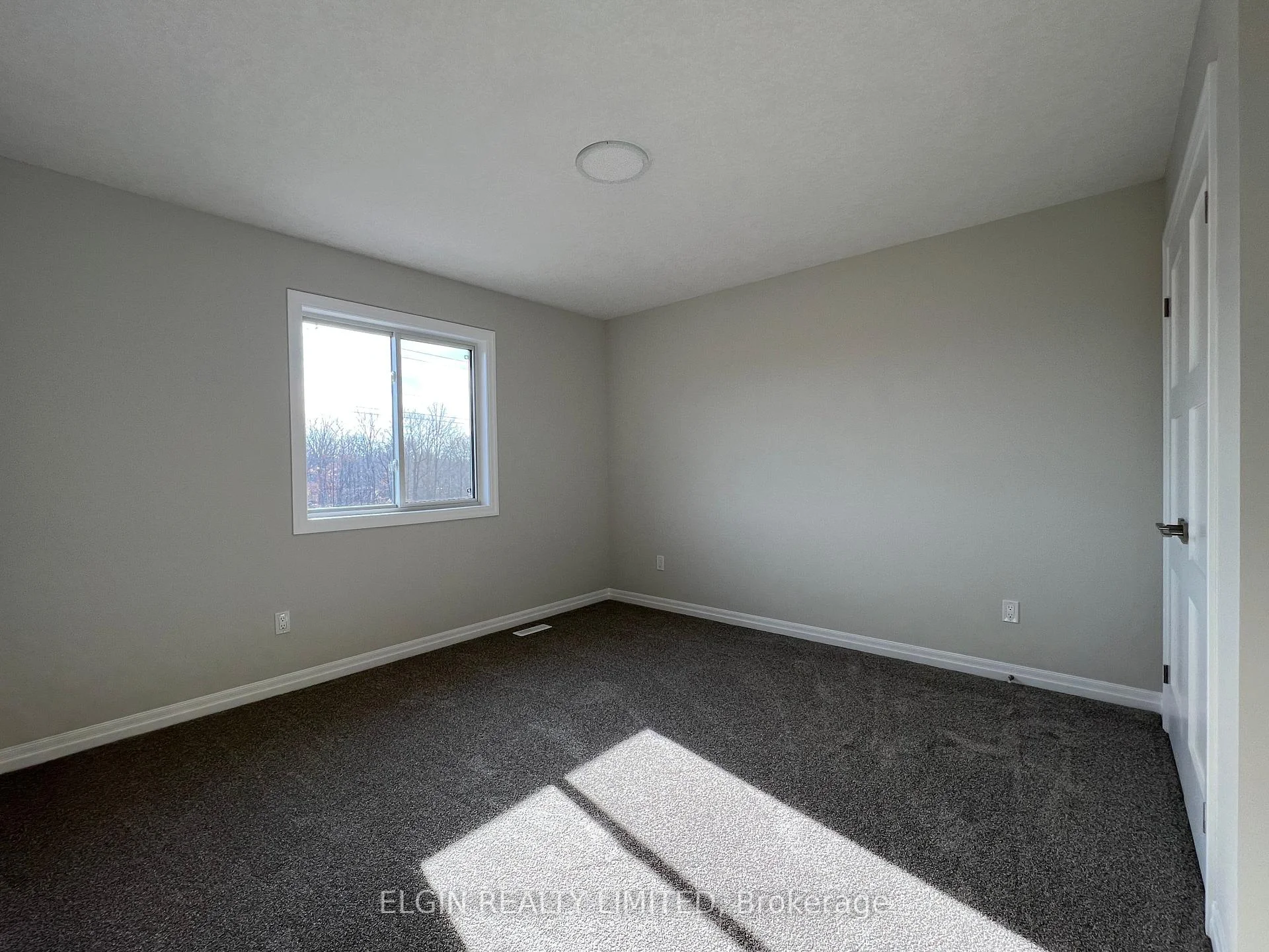 Photo 21 of 10 Horizon Court, Central Elgin, Rural Central Elgin — HOMEH