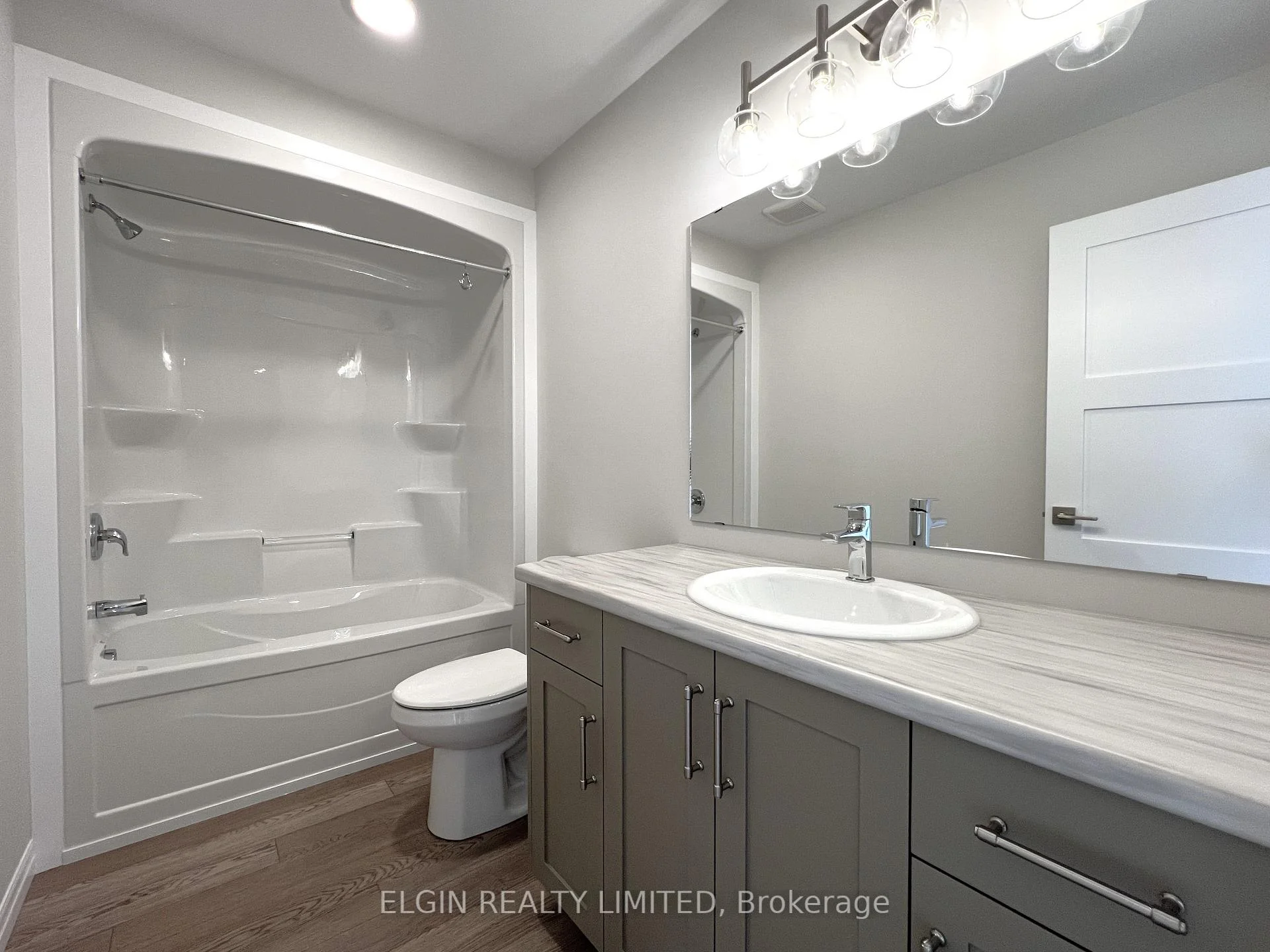 Photo 23 of 10 Horizon Court, Central Elgin, Rural Central Elgin — HOMEH