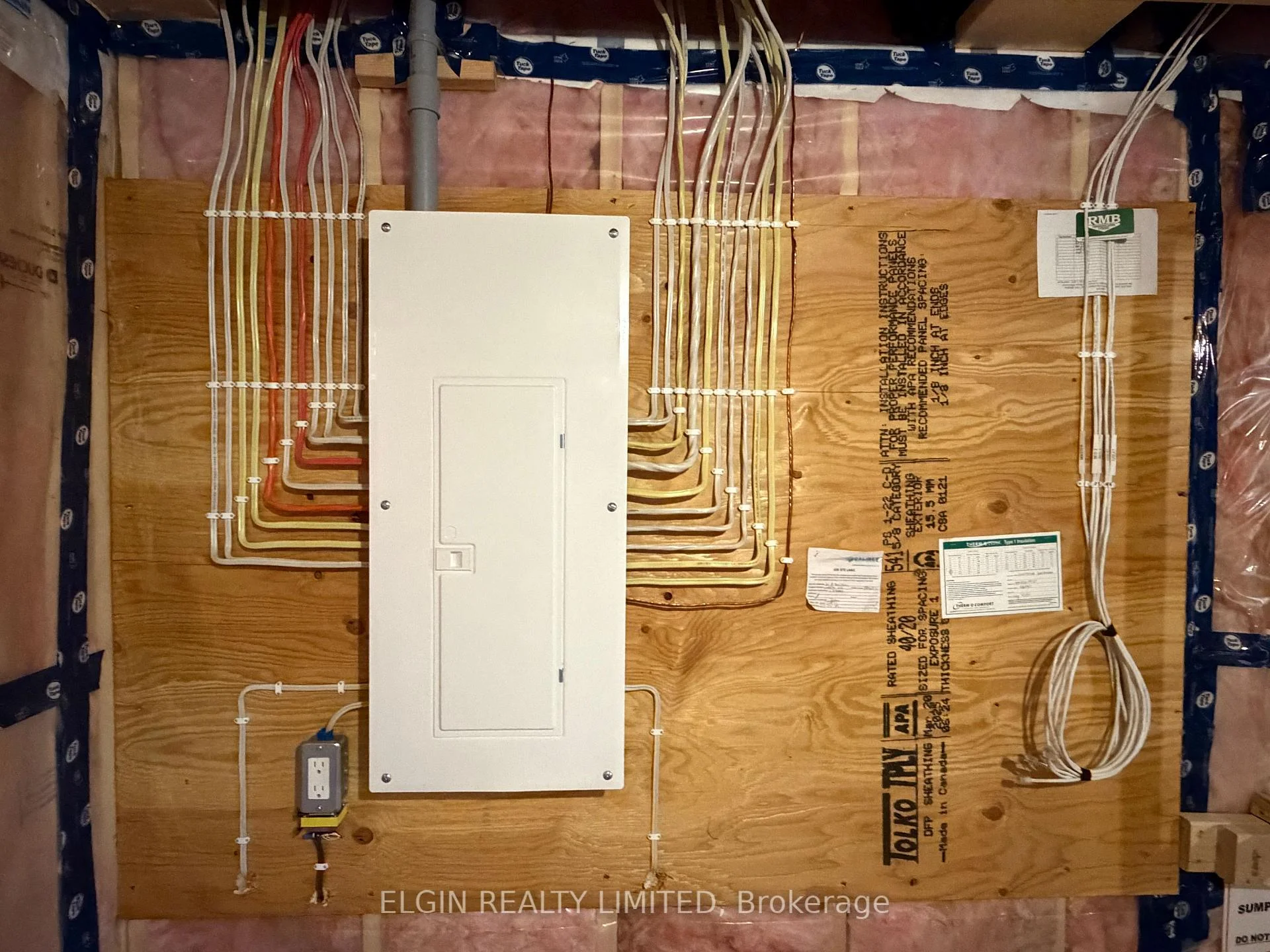 Photo 31 of 10 Horizon Court, Central Elgin, Rural Central Elgin — HOMEH