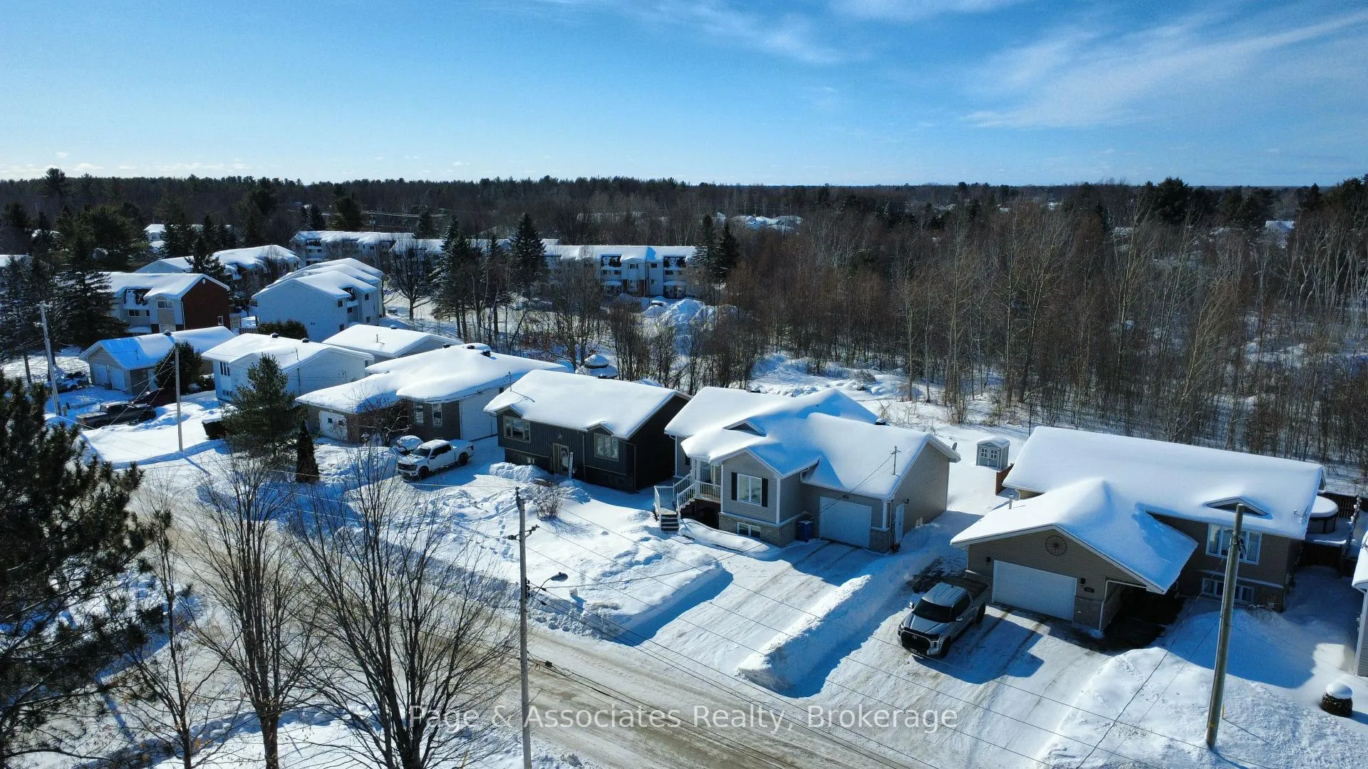 Photo 4 of 239 Park Street, West Nipissing, Sturgeon Falls — HOMEH