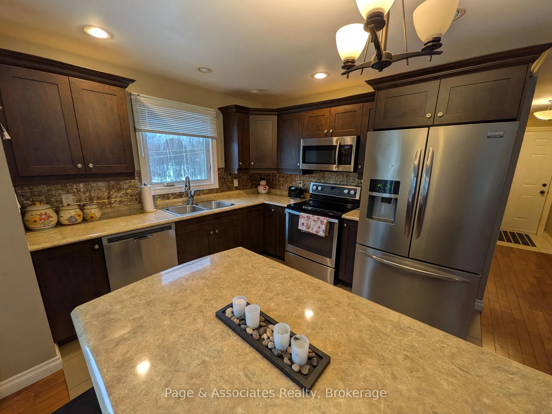 Photo 11 of 239 Park Street, West Nipissing, Sturgeon Falls — HOMEH