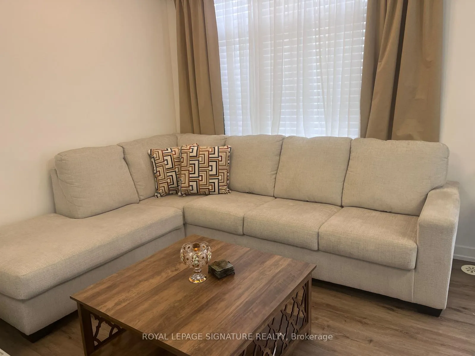 Photo 15 of 5 Antrin Street, Vaughan, Vaughan Grove — HOMEH