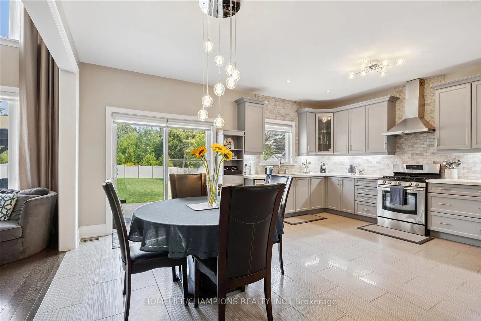Photo 13 of 1612 Sandhurst Crescent, Pickering, Highbush — HOMEH