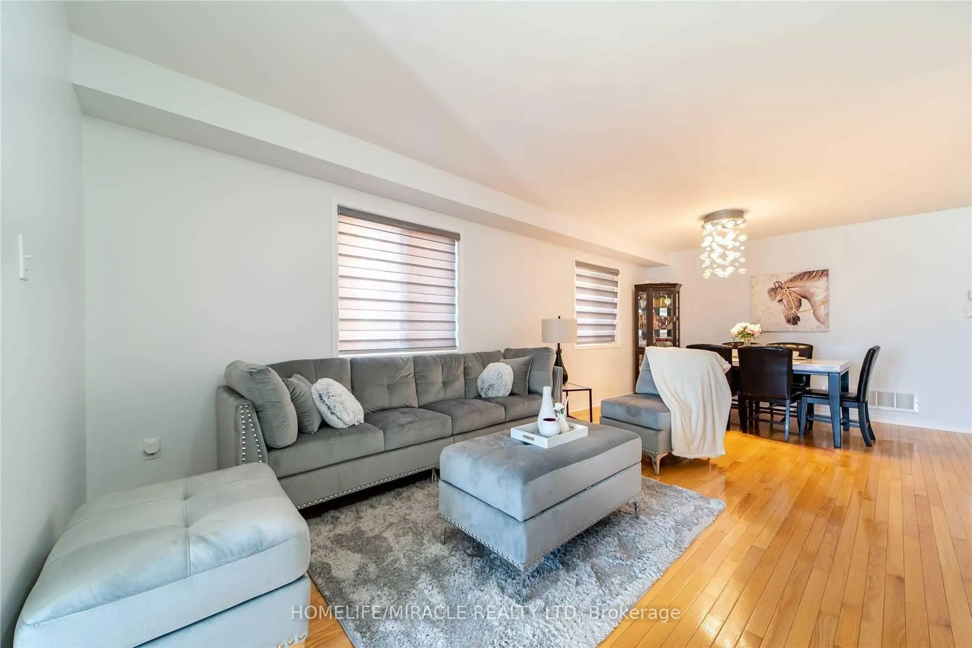 Photo 2 of 60 Brentcliff Drive, Brampton, Fletcher's Meadow — HOMEH