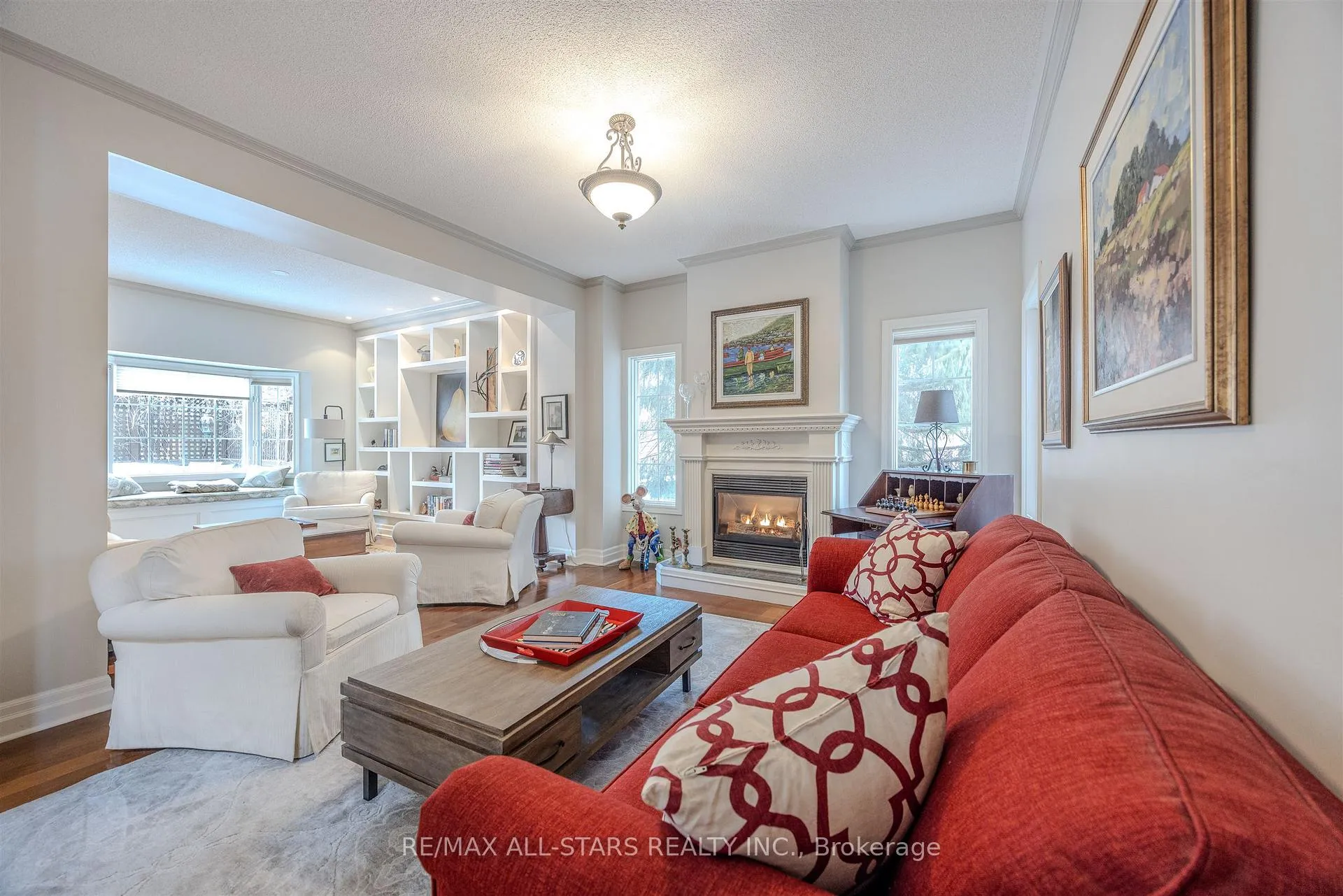Photo 7 of 15 Glenn Gould Crescent, Uxbridge — HOMEH