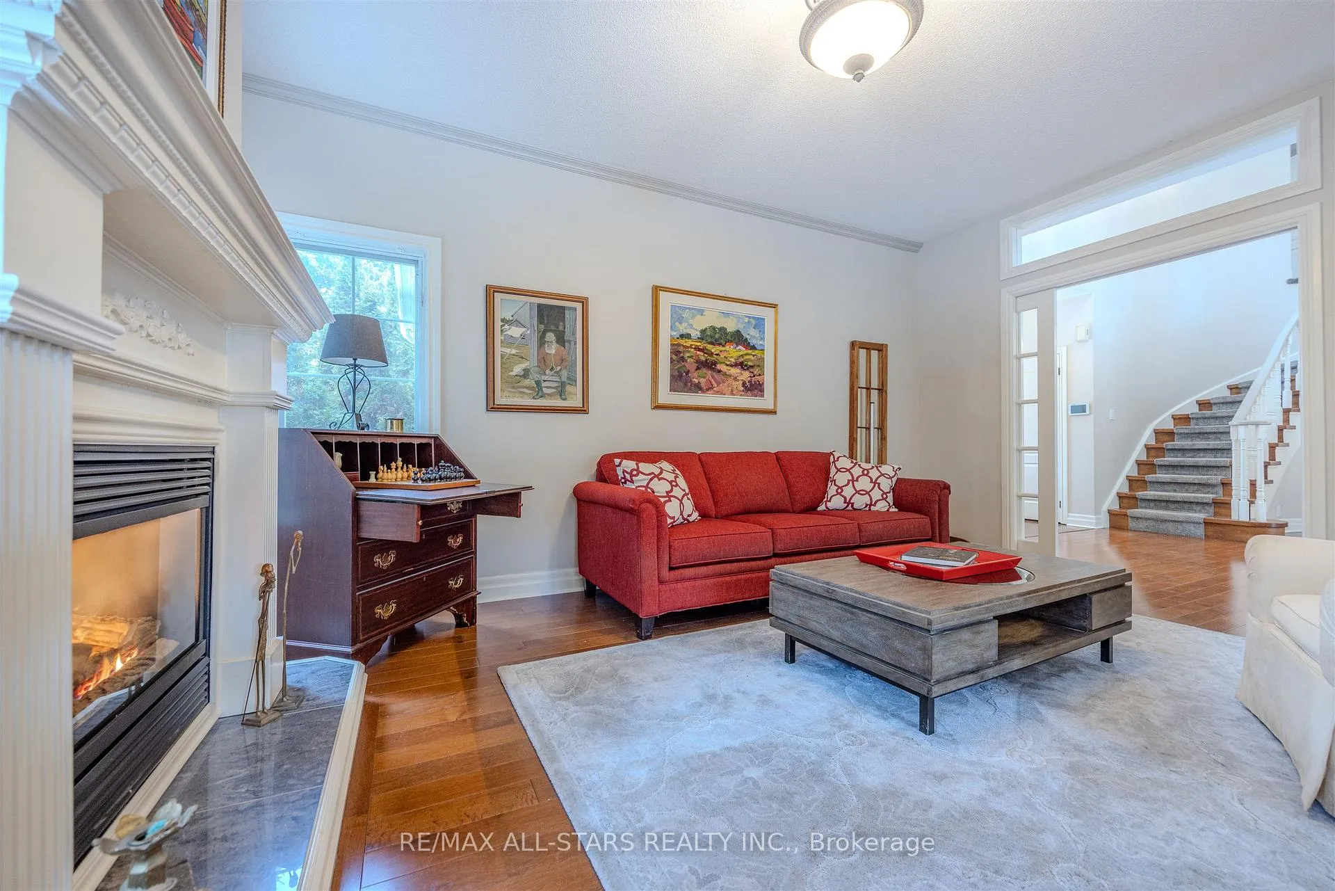 Photo 8 of 15 Glenn Gould Crescent, Uxbridge — HOMEH
