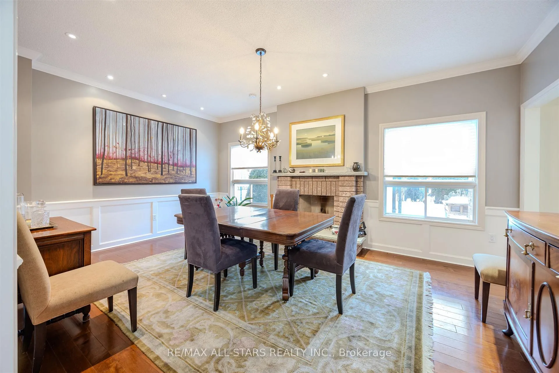 Photo 11 of 15 Glenn Gould Crescent, Uxbridge — HOMEH