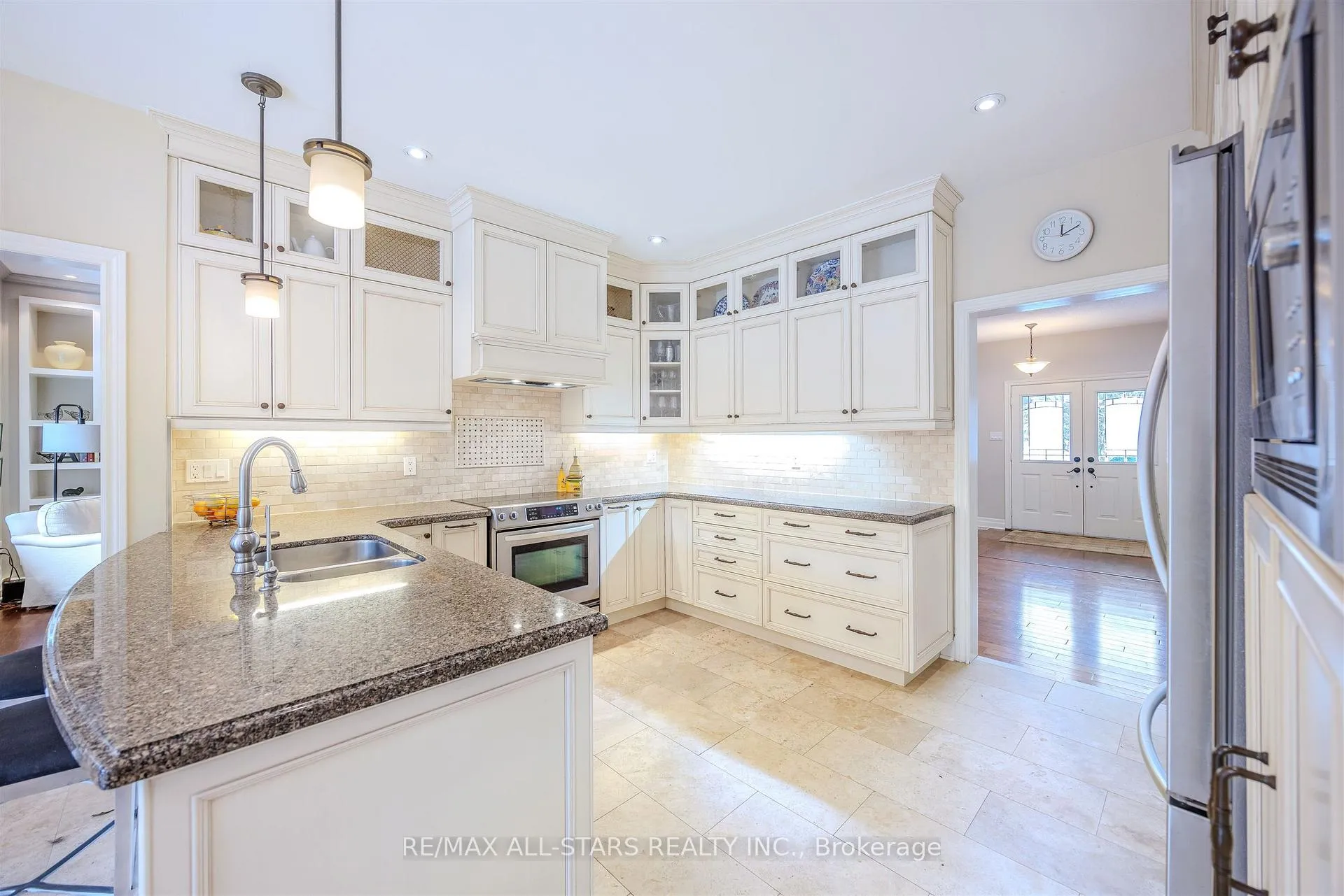 Photo 15 of 15 Glenn Gould Crescent, Uxbridge — HOMEH
