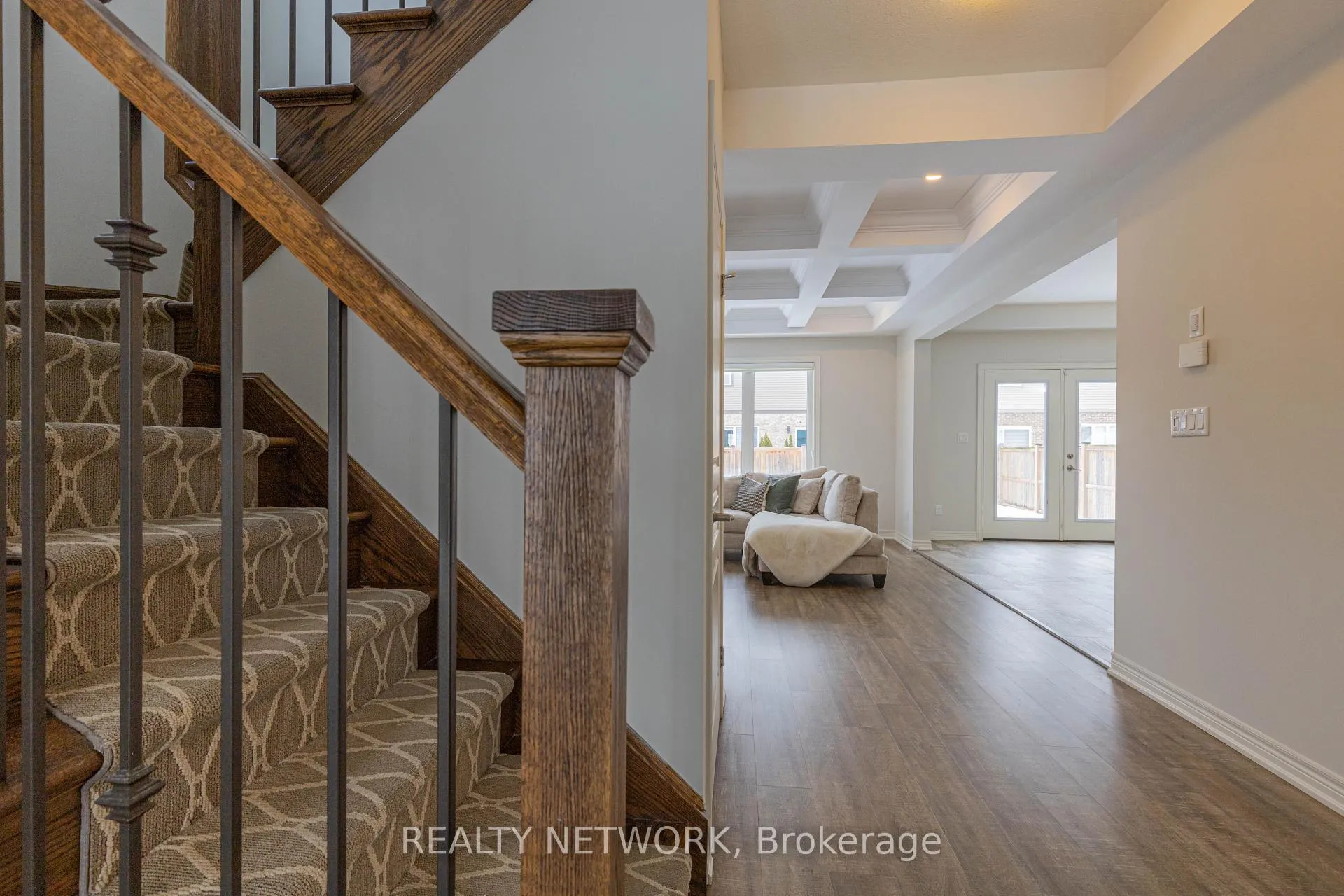 Photo 3 of 70 Spruce Crescent, Welland, Coyle Creek — HOMEH