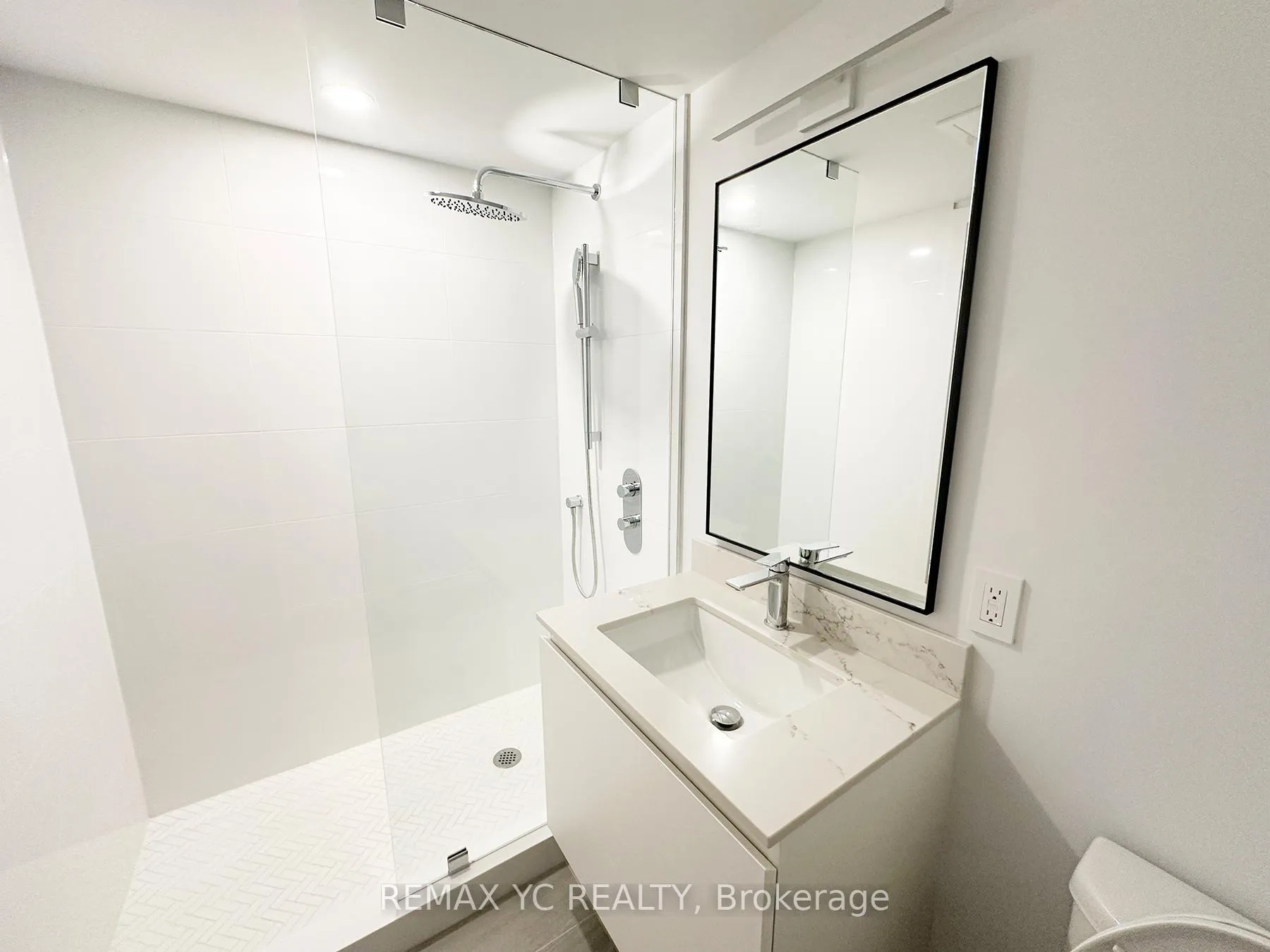 Photo 13 of Unit 214, 1720 Bayview Avenue, Toronto, Mount Pleasant East — HOMEH