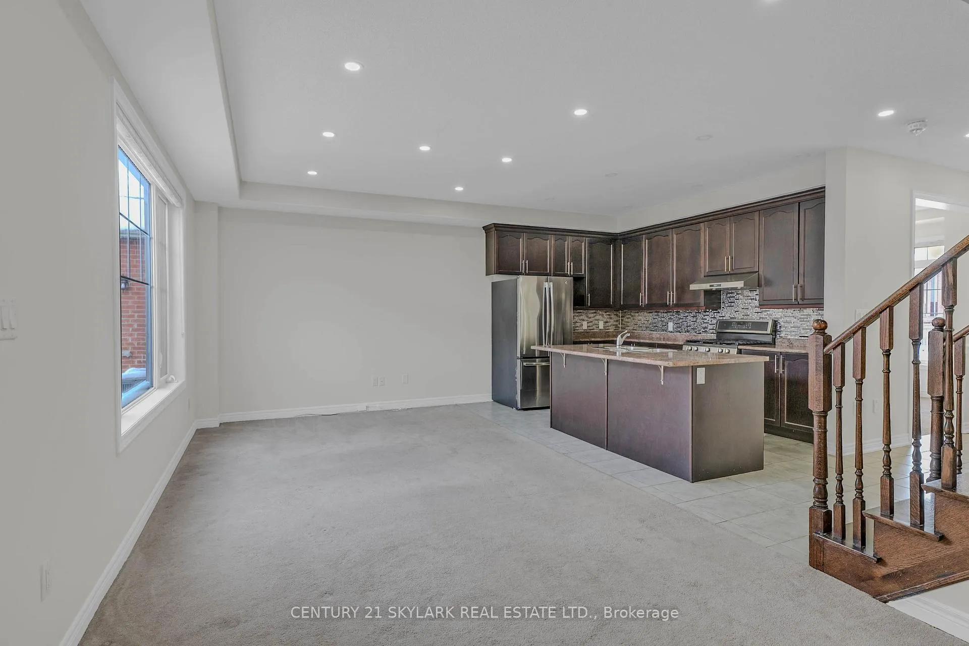 Photo 7 of 4 Primo Road, Brampton, Northwest Brampton — HOMEH