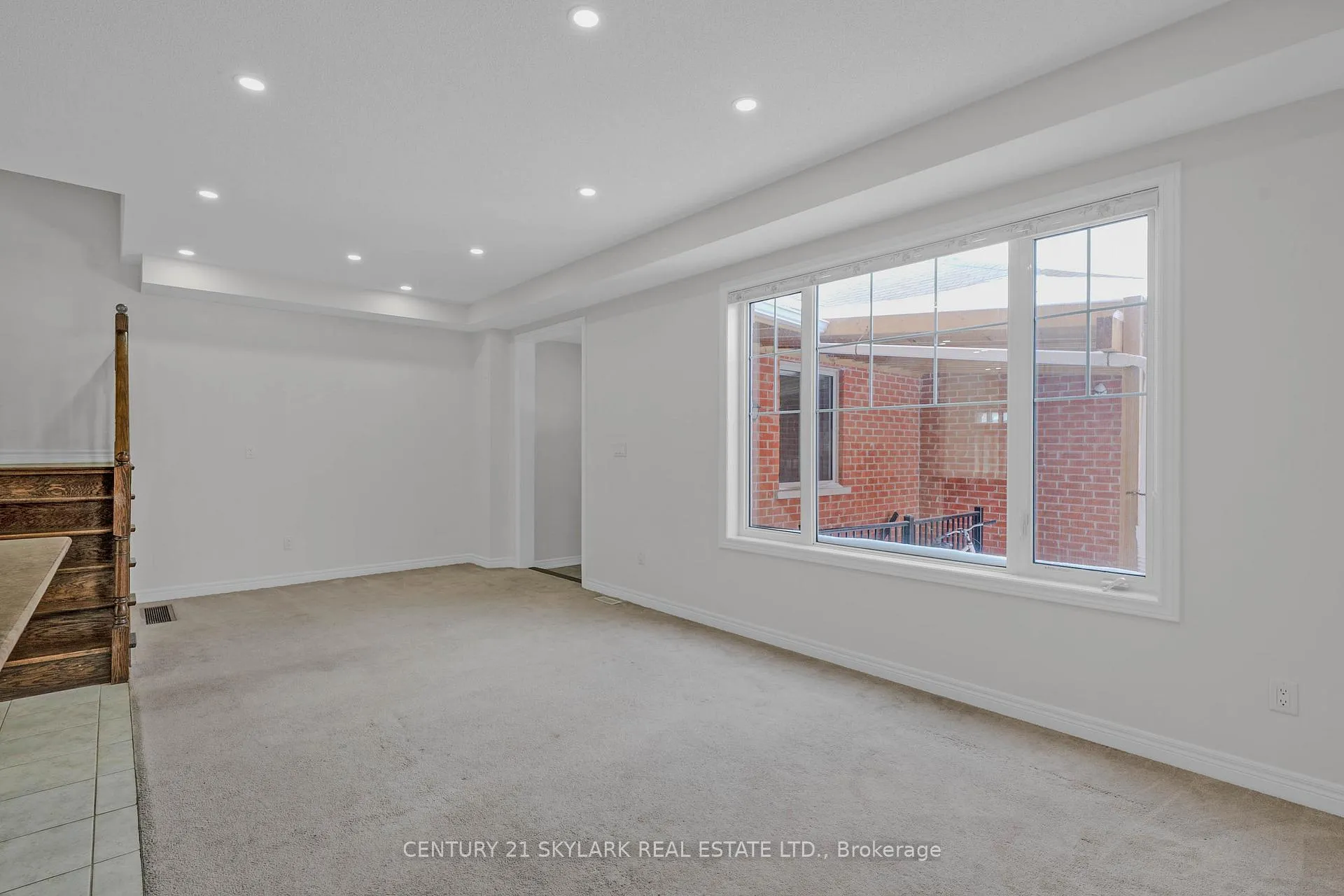 Photo 9 of 4 Primo Road, Brampton, Northwest Brampton — HOMEH