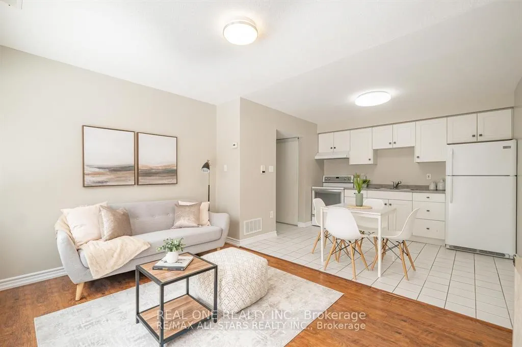 Photo 2 of Unit 26, 1 Testa Road, Uxbridge — HOMEH