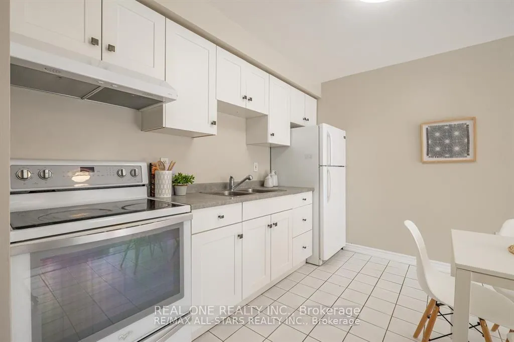 Photo 10 of Unit 26, 1 Testa Road, Uxbridge — HOMEH