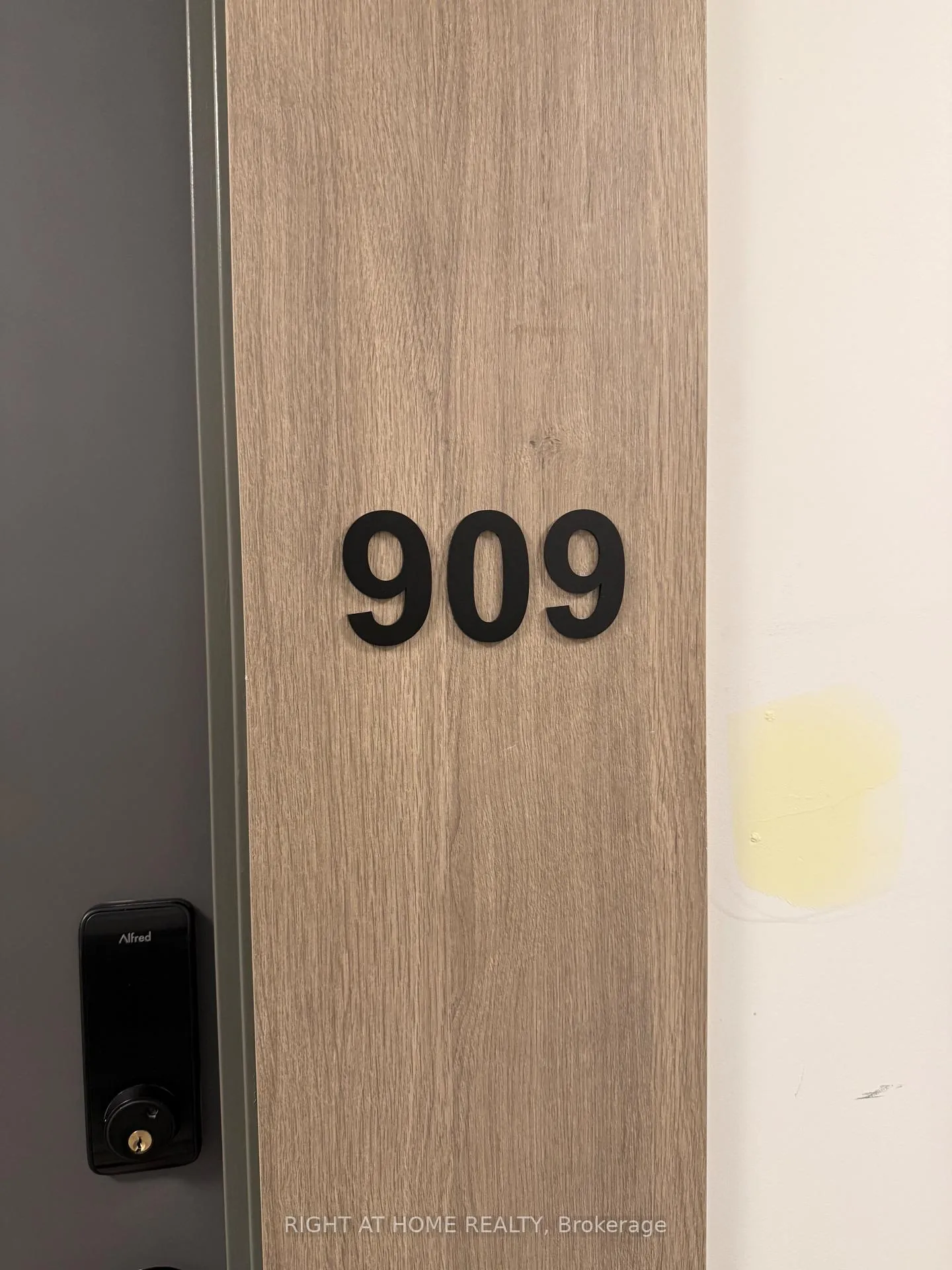 Photo 3 of Unit B909, 9751 Markham Road, Markham, Greensborough — HOMEH