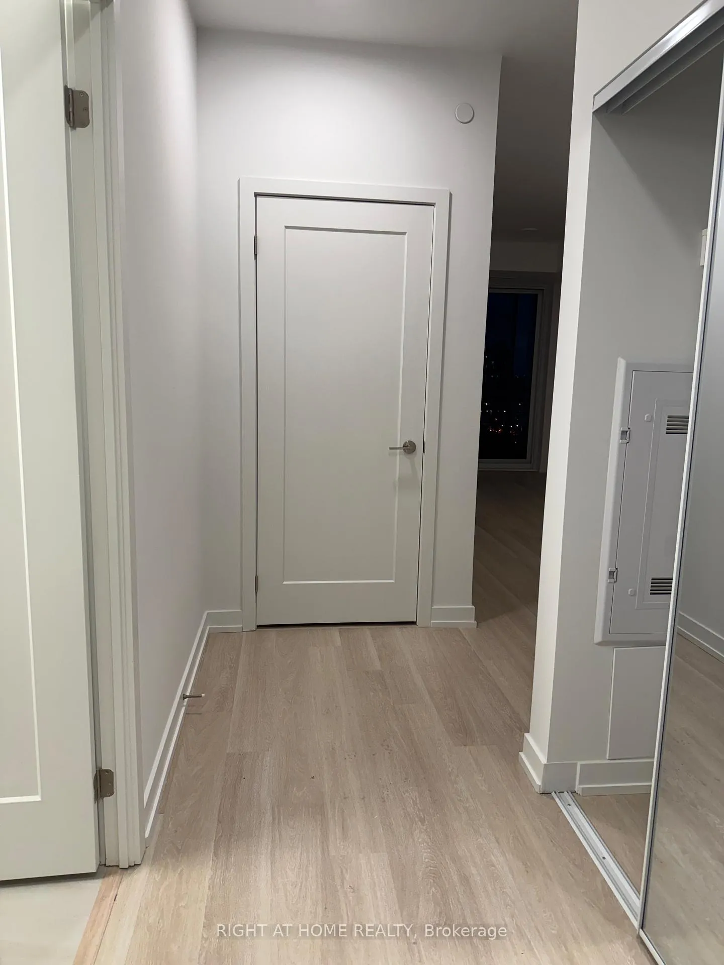Photo 4 of Unit B909, 9751 Markham Road, Markham, Greensborough — HOMEH