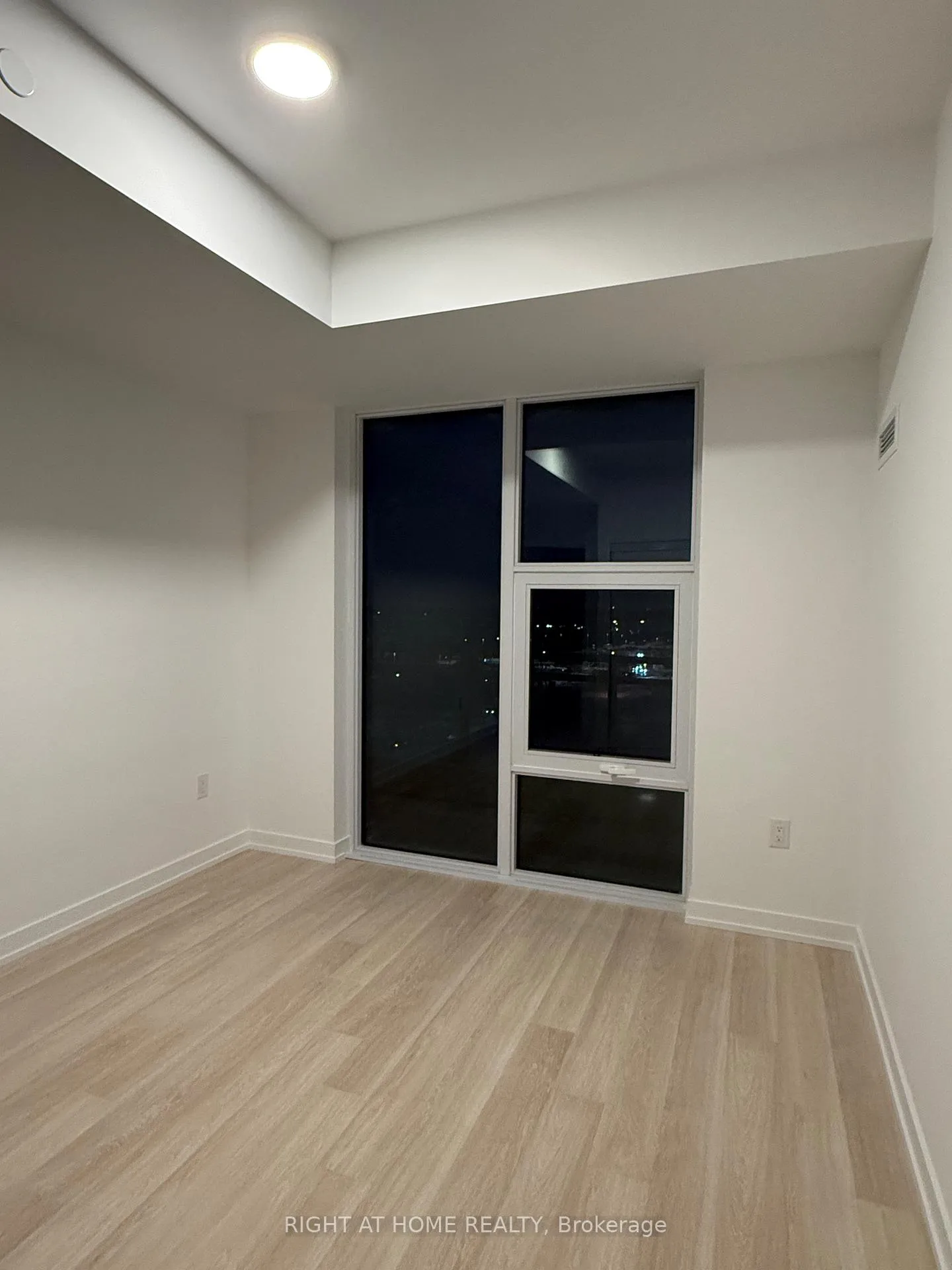 Photo 15 of Unit B909, 9751 Markham Road, Markham, Greensborough — HOMEH