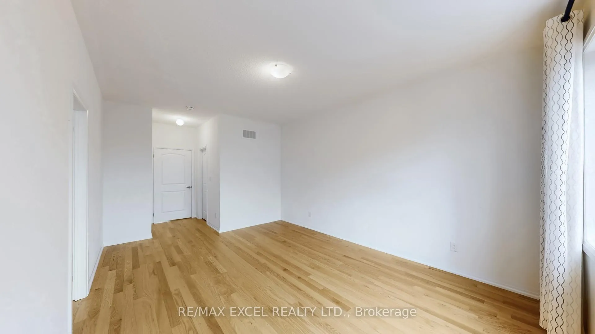 Photo 20 of 85 Robert Eaton Avenue, Markham, Middlefield — HOMEH
