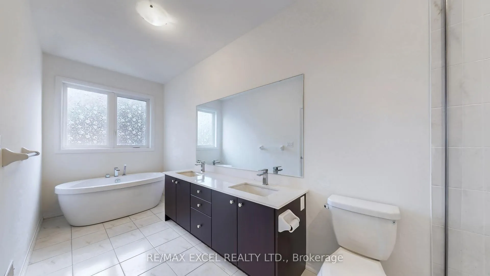 Photo 22 of 85 Robert Eaton Avenue, Markham, Middlefield — HOMEH