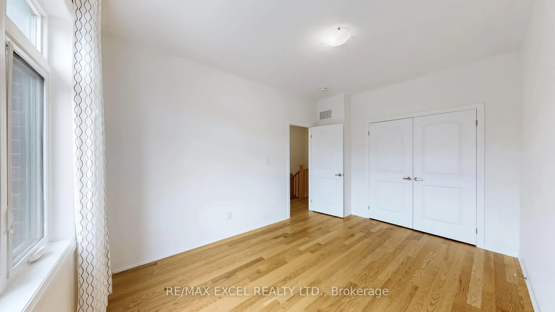 Photo 28 of 85 Robert Eaton Avenue, Markham, Middlefield — HOMEH