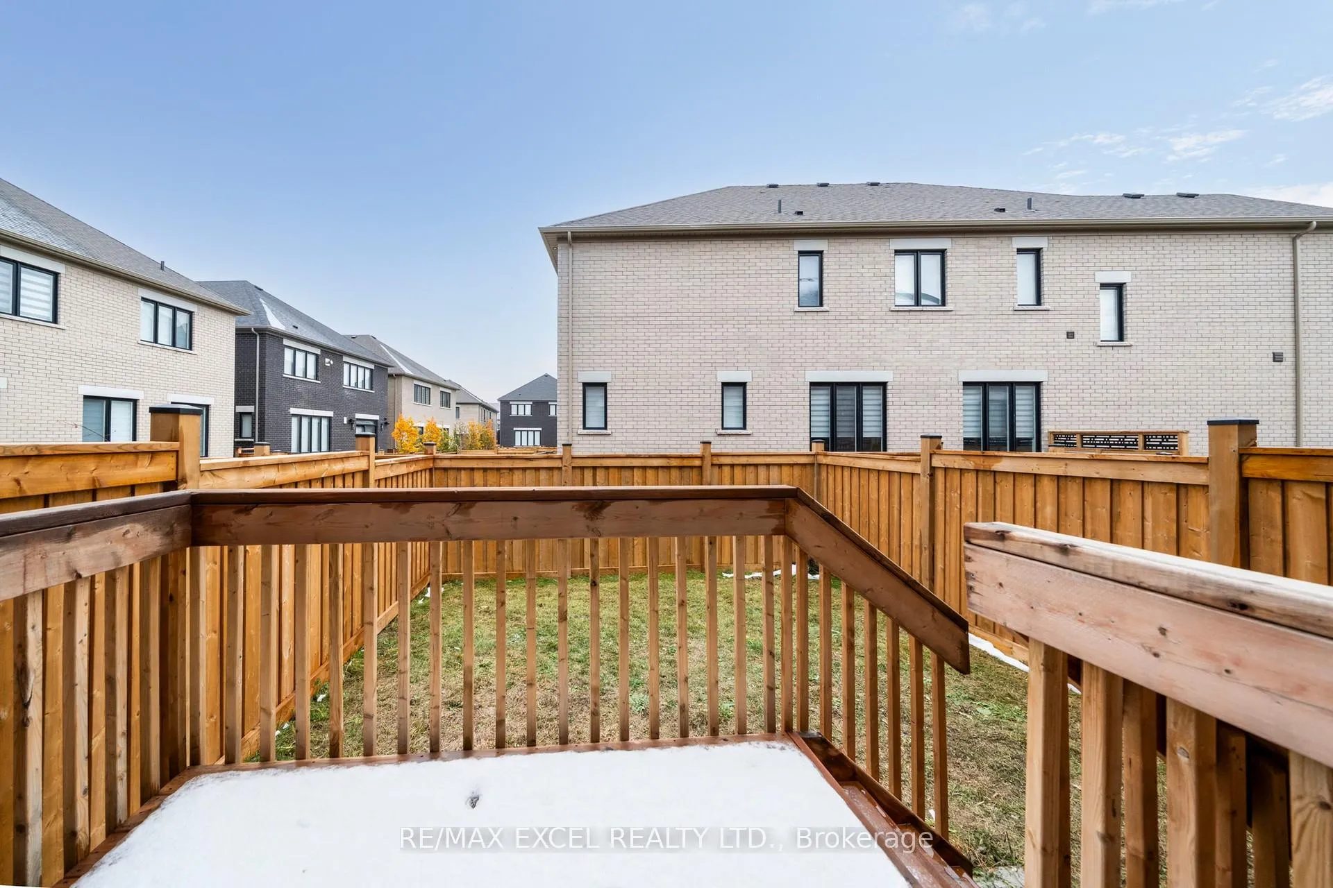 Photo 38 of 85 Robert Eaton Avenue, Markham, Middlefield — HOMEH