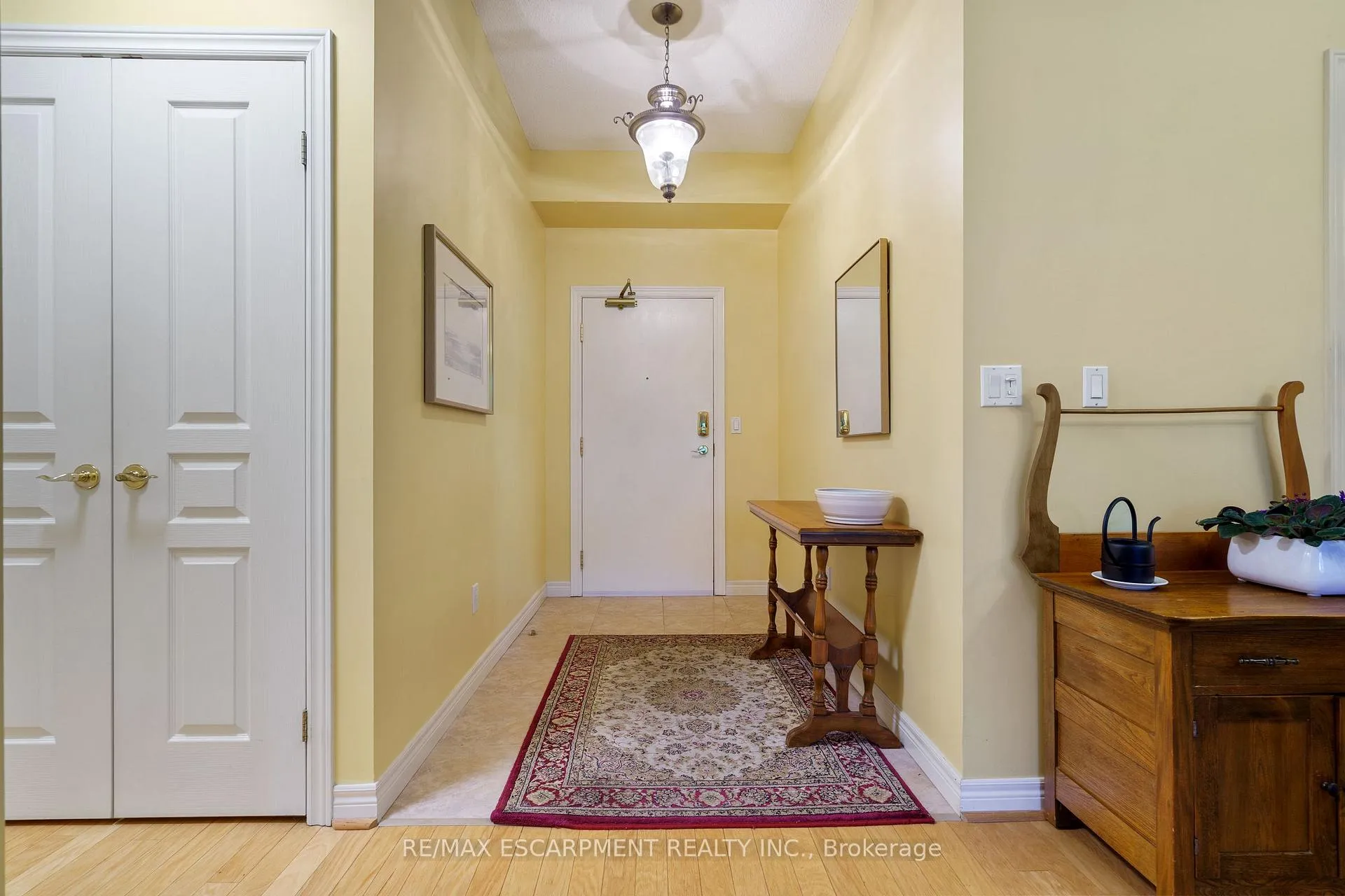Photo 2 of Unit 102, 77 Governors Road, Hamilton, Dundas — HOMEH